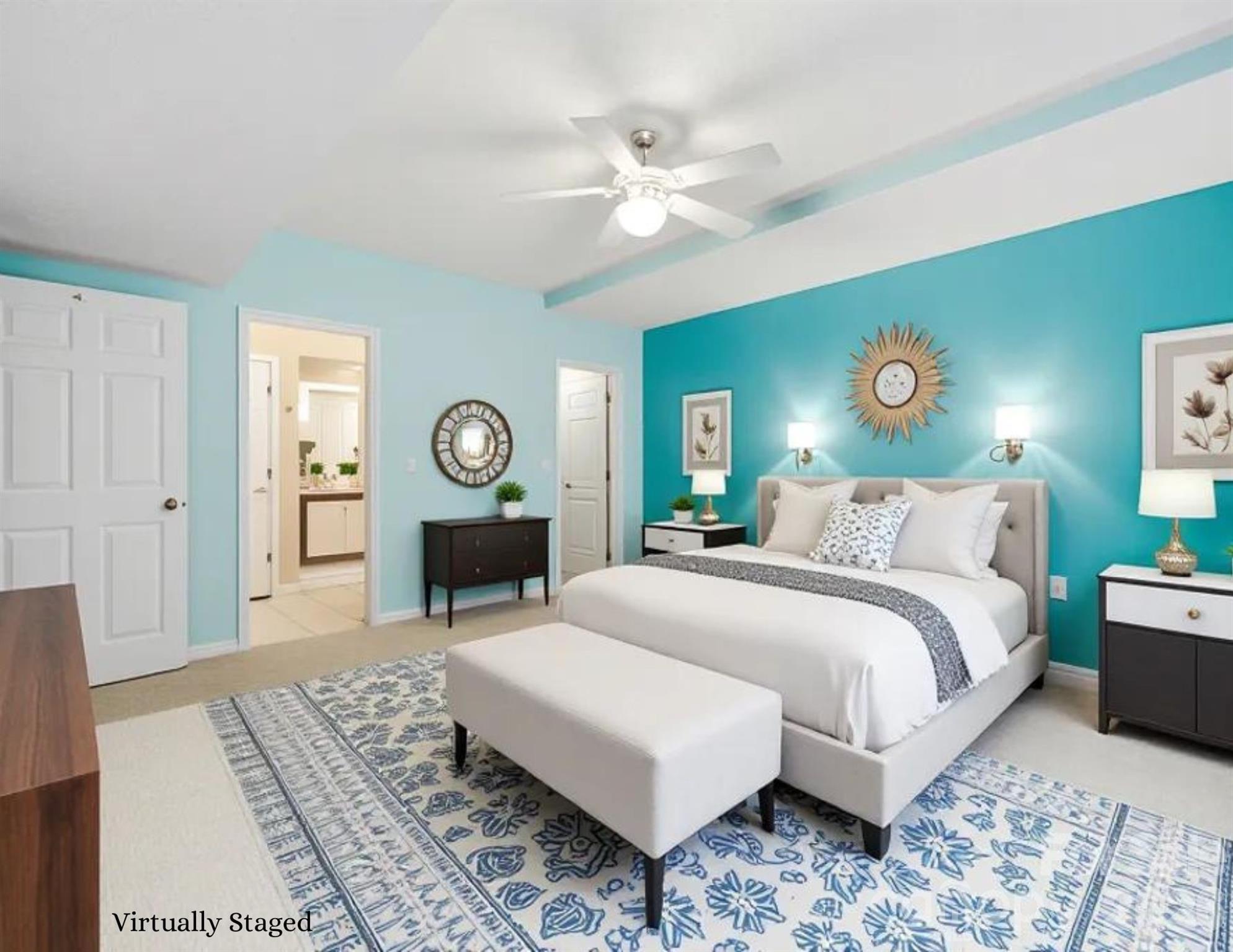 2204 E Cumming Woods Lane — Hendersonville