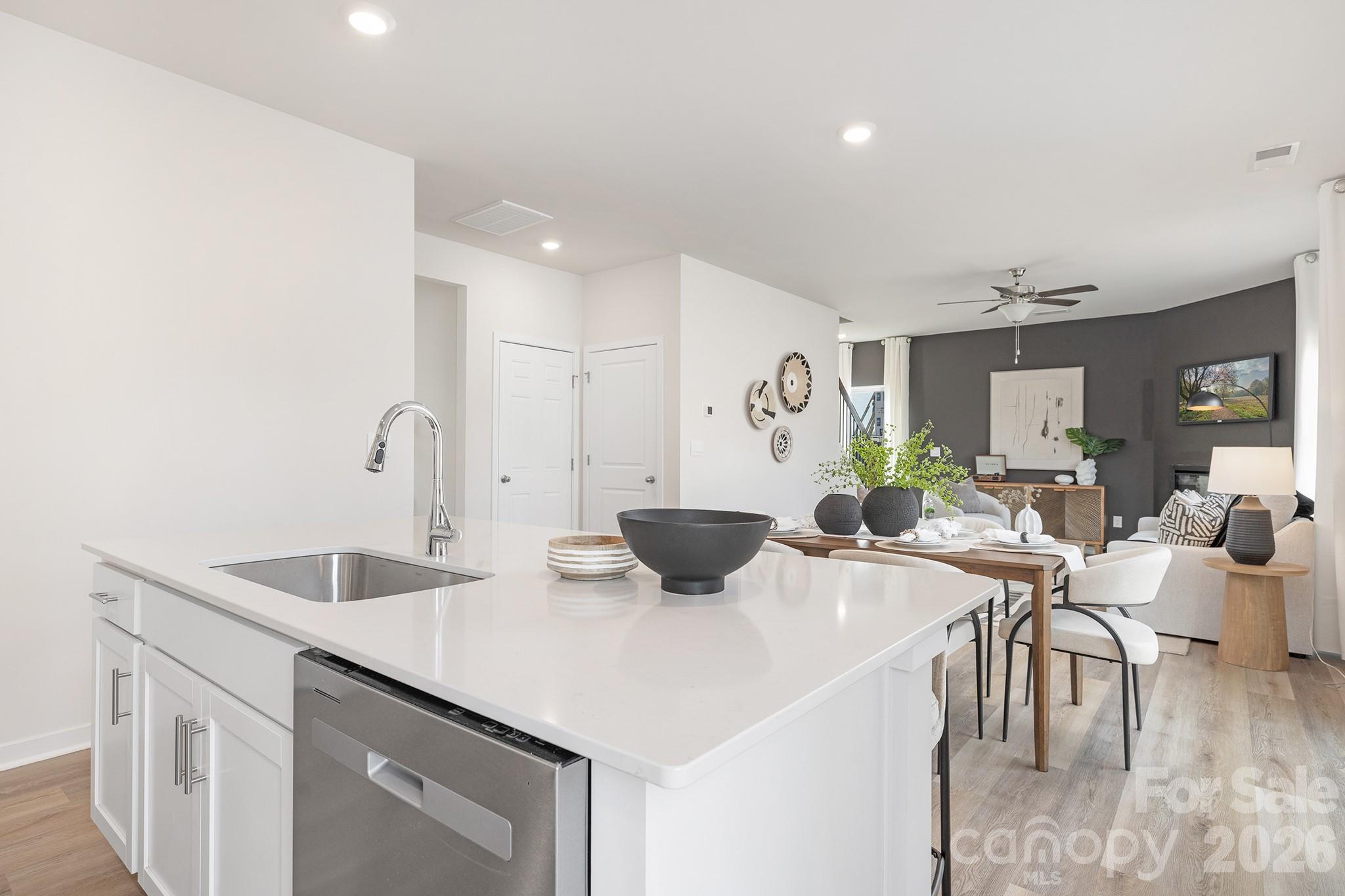 839 Adelston Lane — Asheville