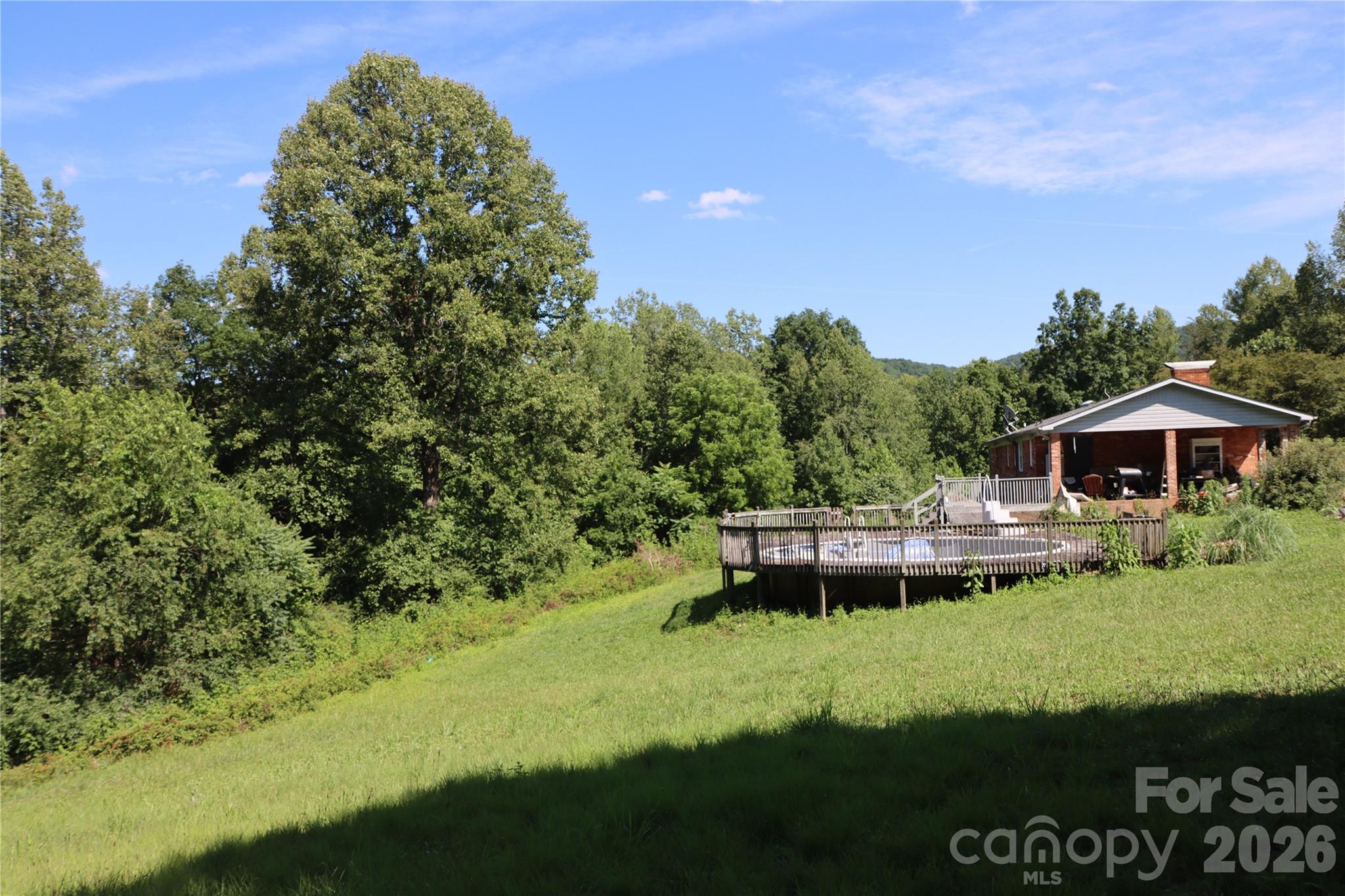 3232 Kingview Place — Lenoir