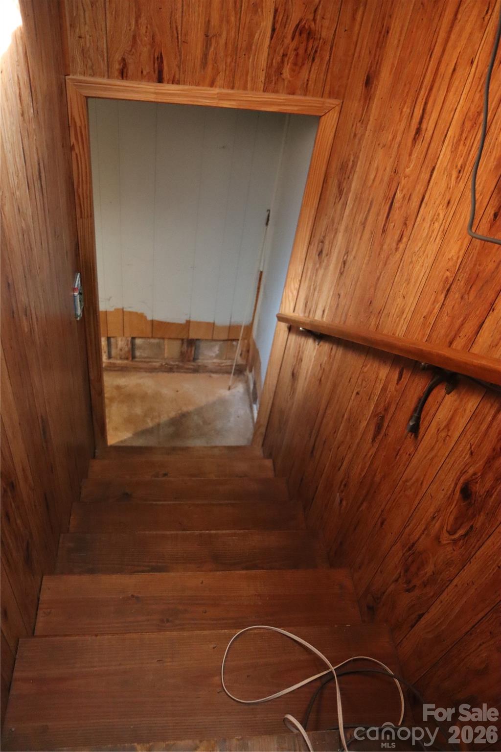 3232 Kingview Place — Lenoir