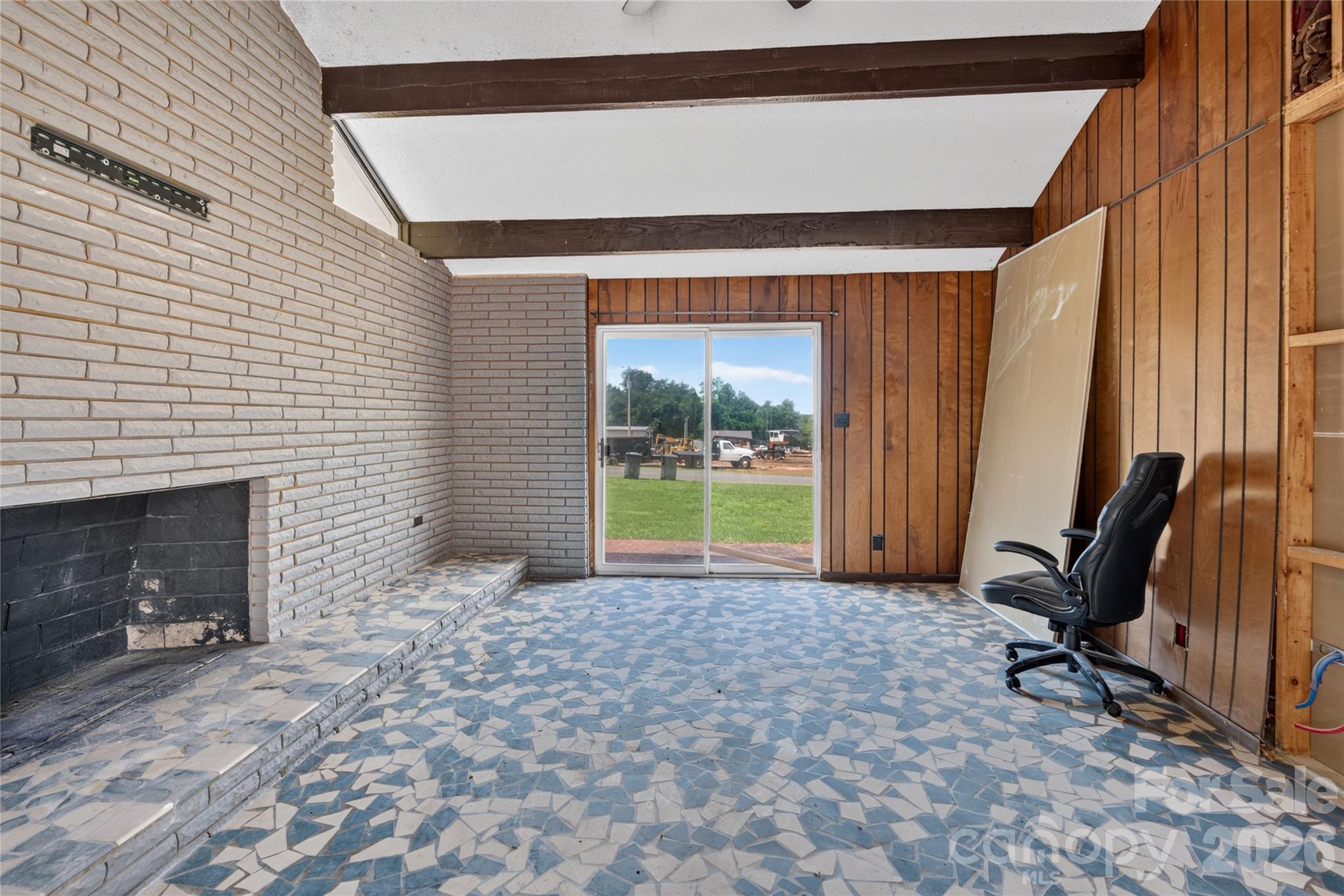 107 Carderwoody Road — Statesville