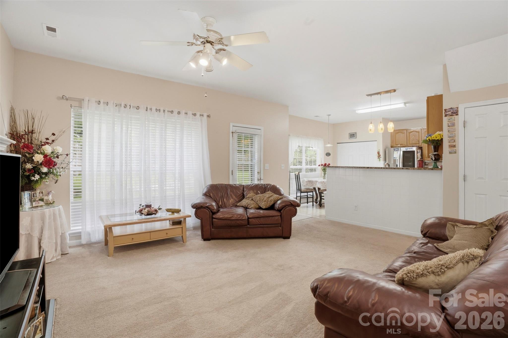 5619 Hedgecrest Place — Charlotte