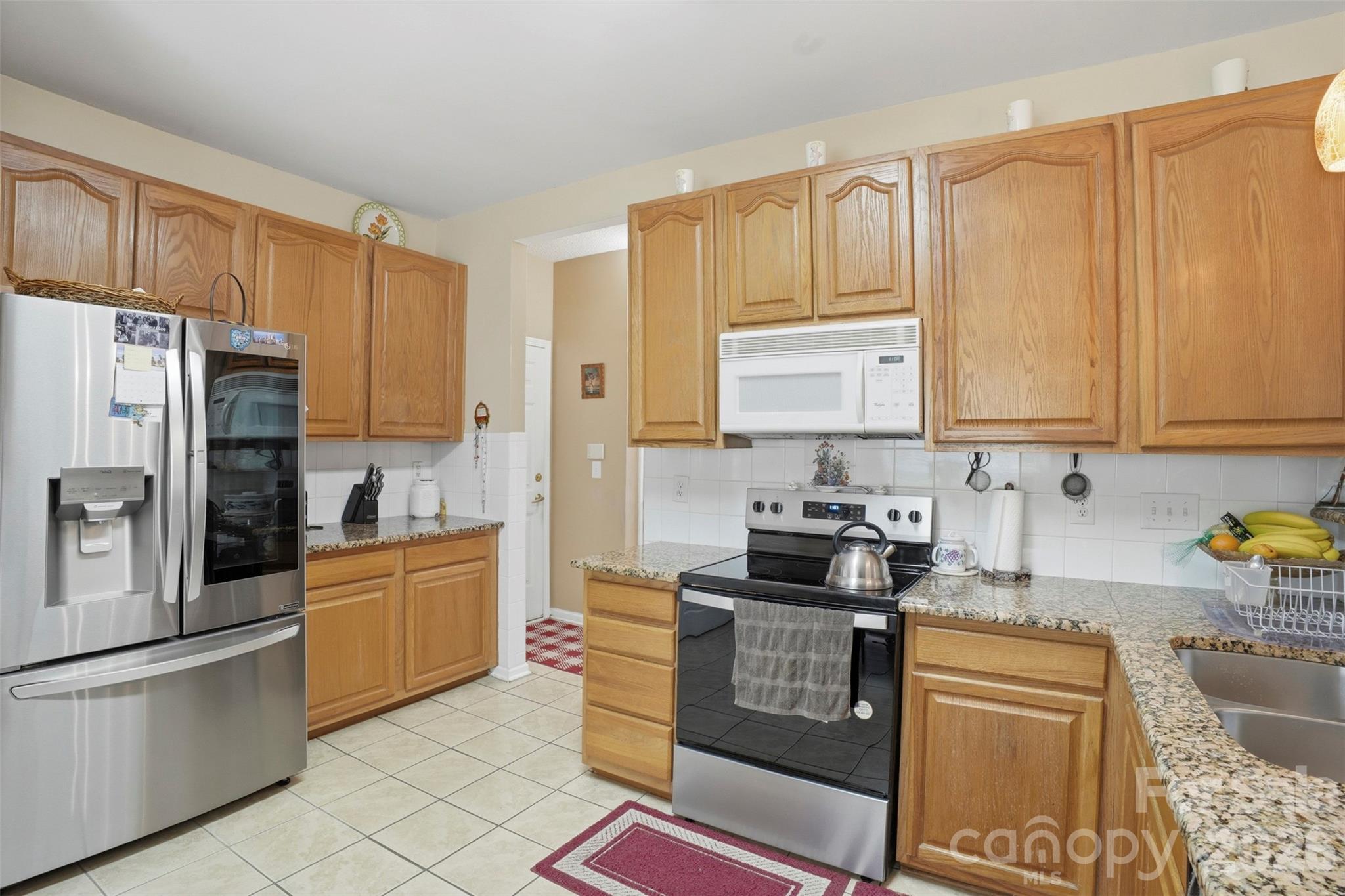 5619 Hedgecrest Place — Charlotte