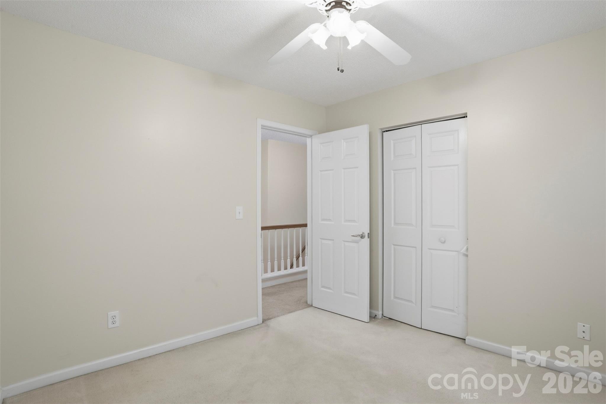 5619 Hedgecrest Place — Charlotte