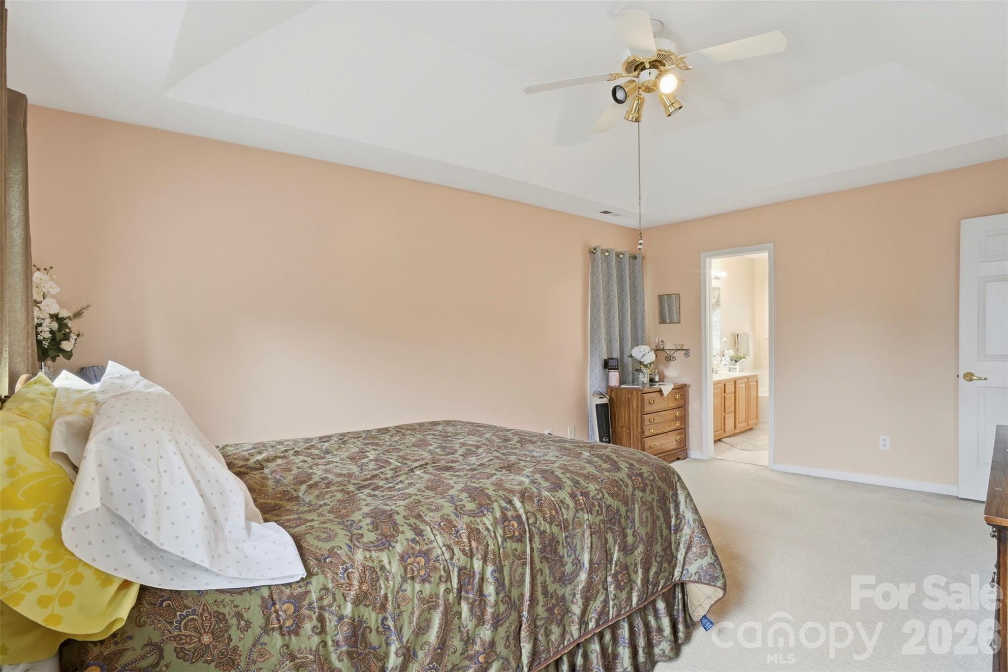 5619 Hedgecrest Place — Charlotte