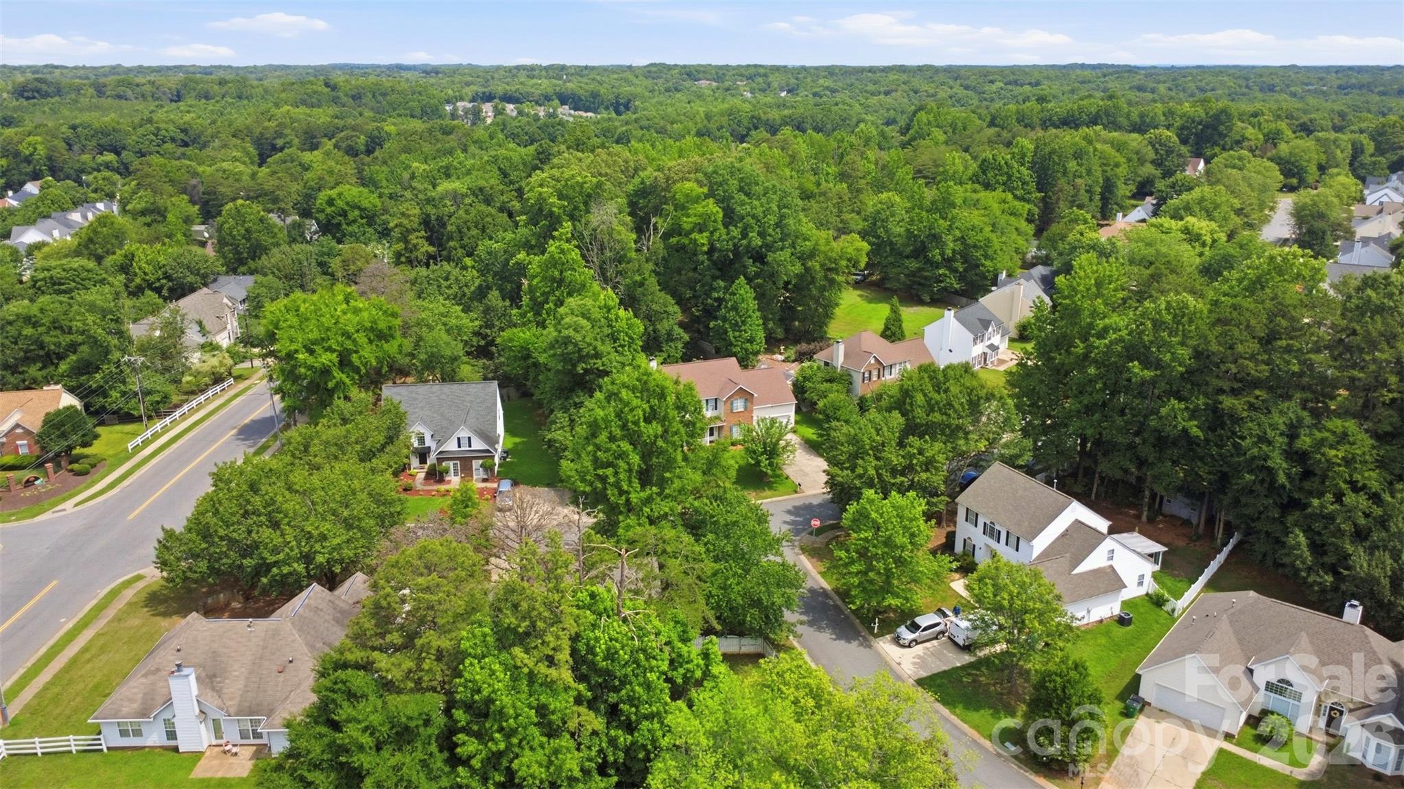 5619 Hedgecrest Place — Charlotte