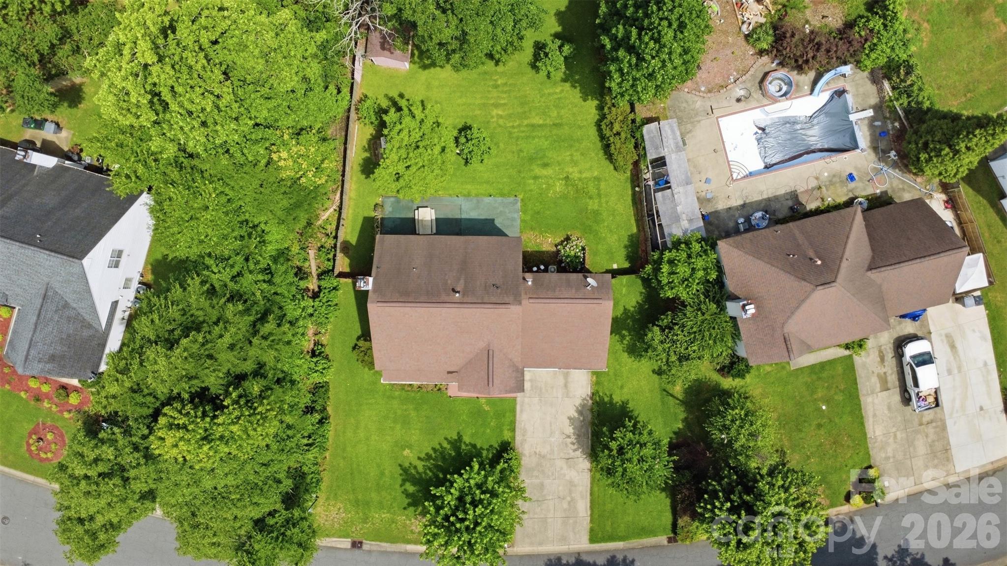 5619 Hedgecrest Place — Charlotte