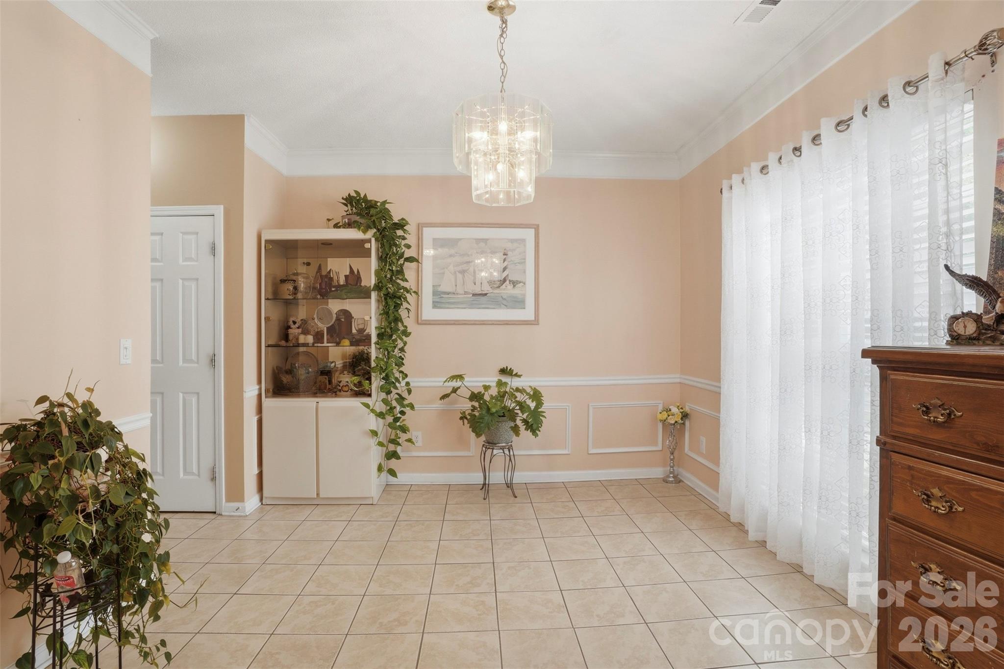 5619 Hedgecrest Place — Charlotte