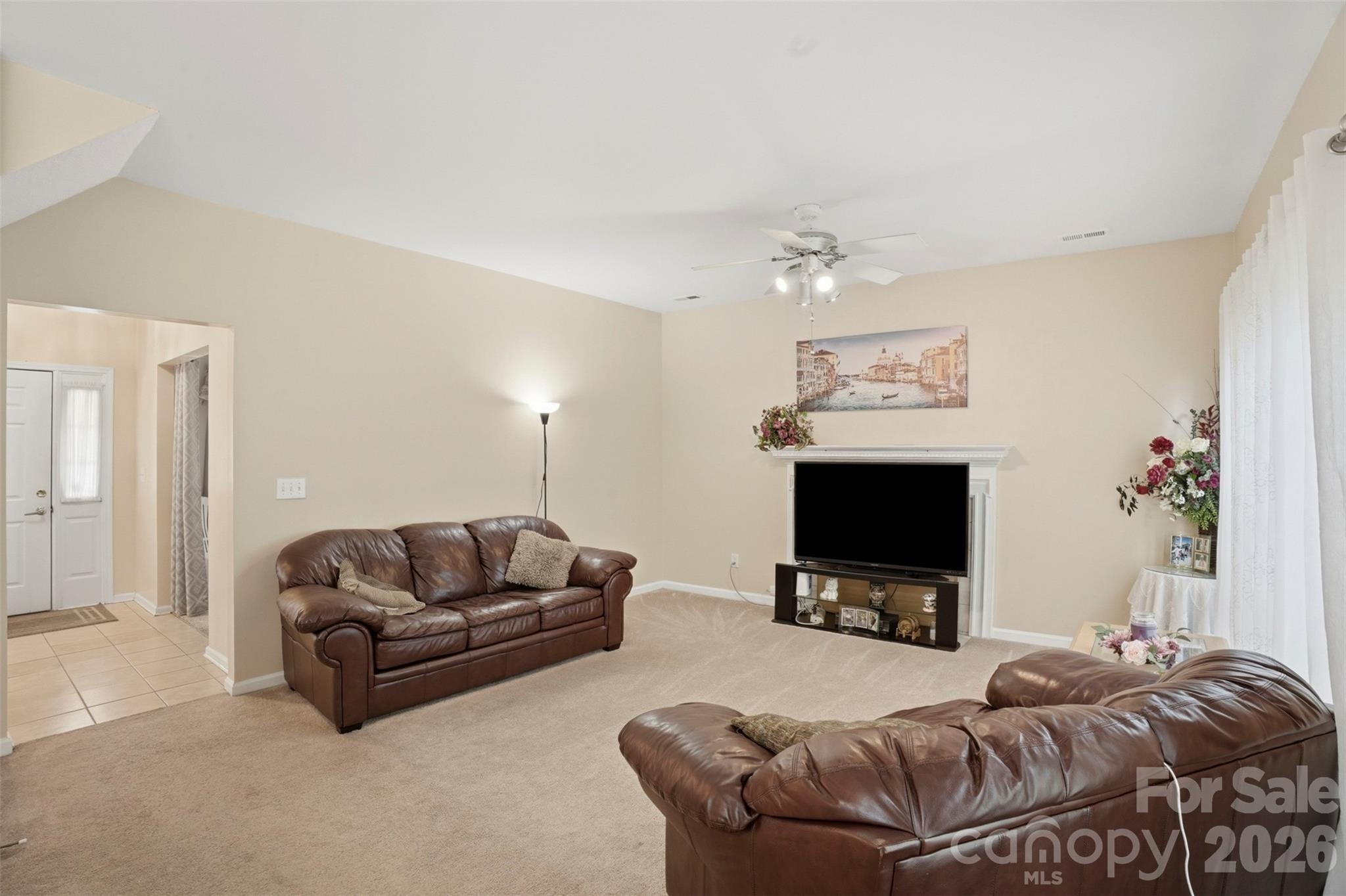 5619 Hedgecrest Place — Charlotte