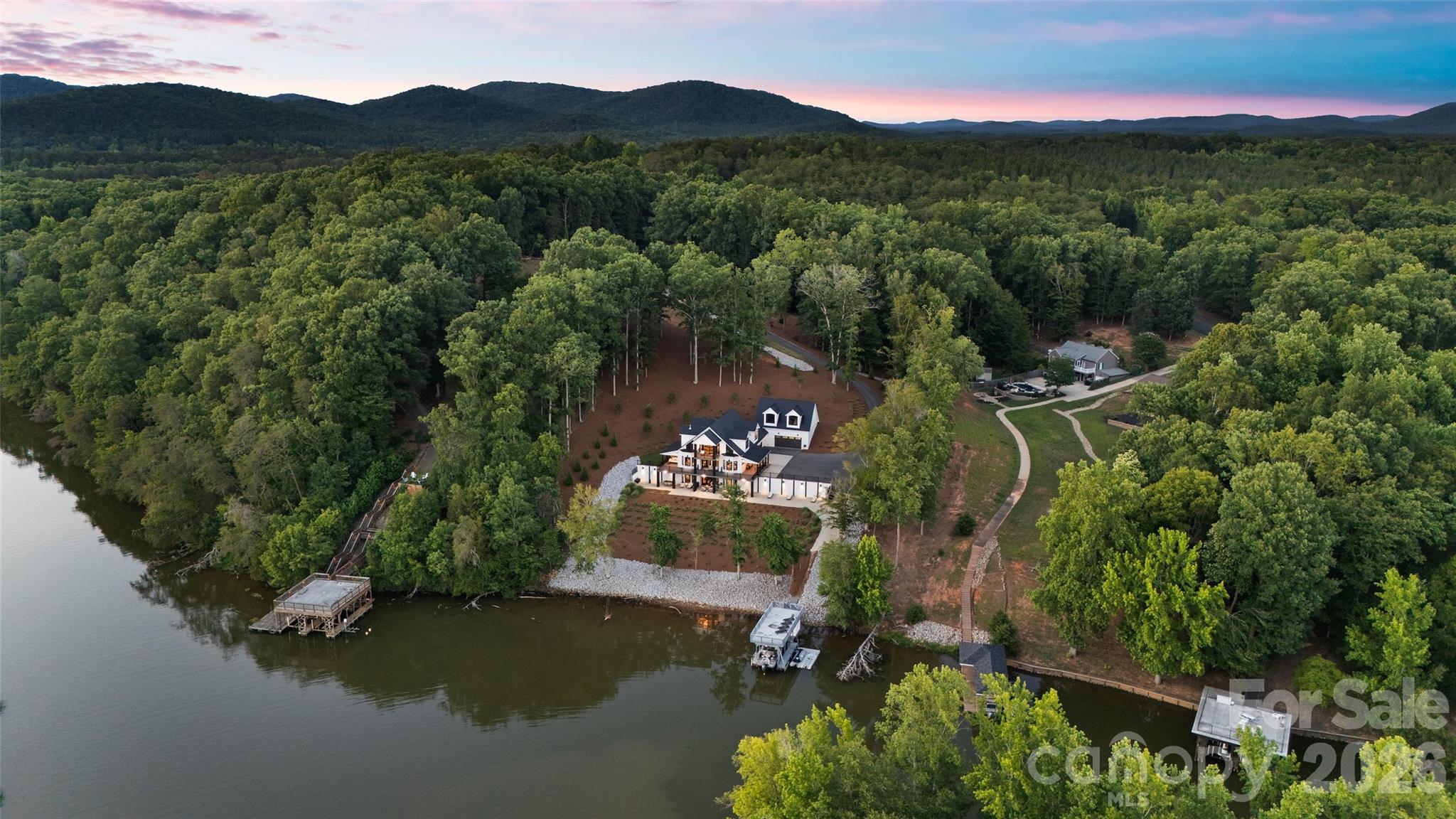 587 Carolina Drive — Troy