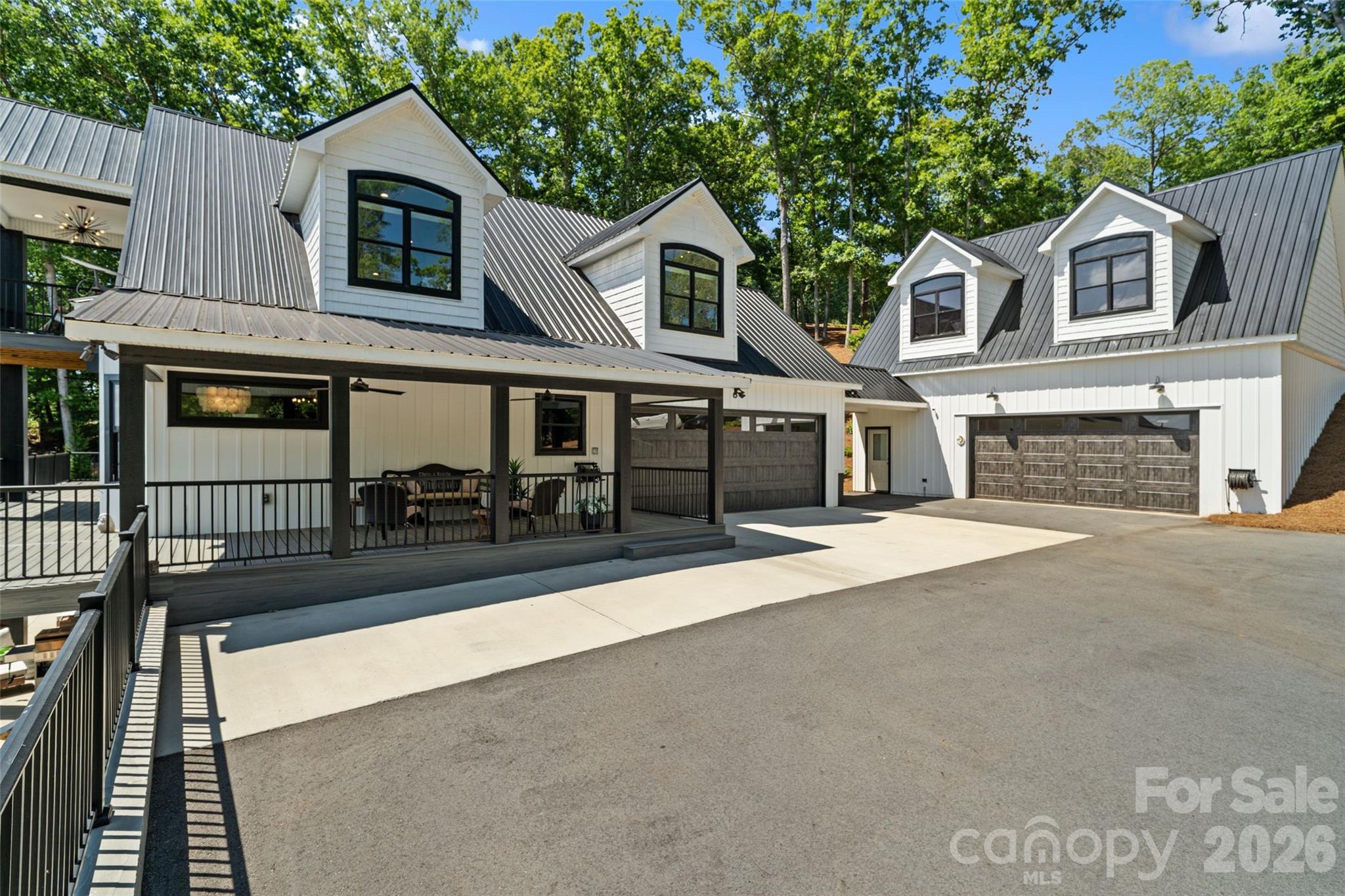 587 Carolina Drive — Troy