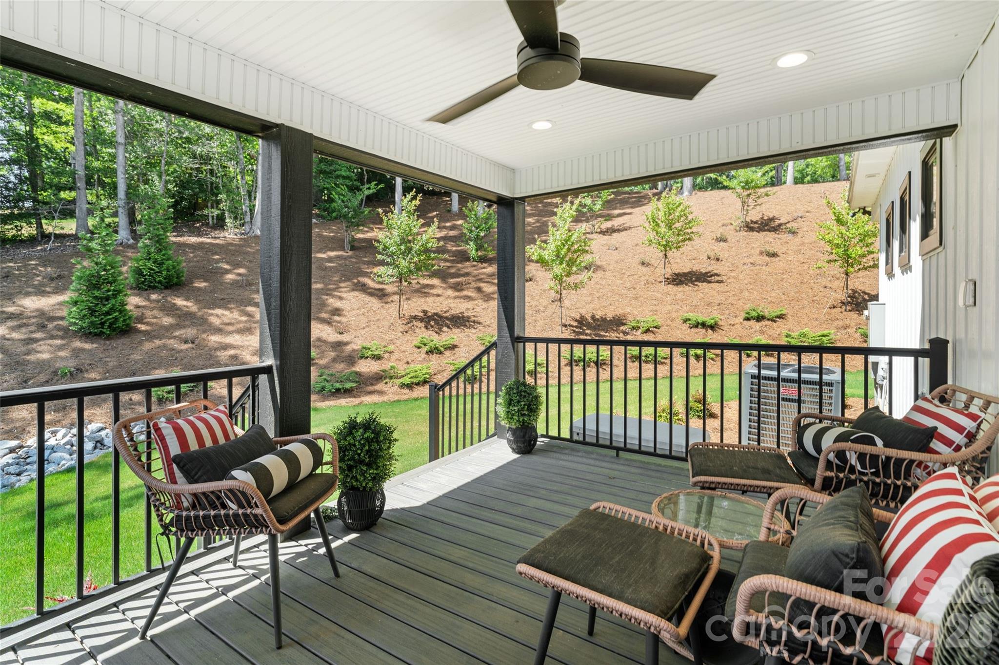 587 Carolina Drive — Troy