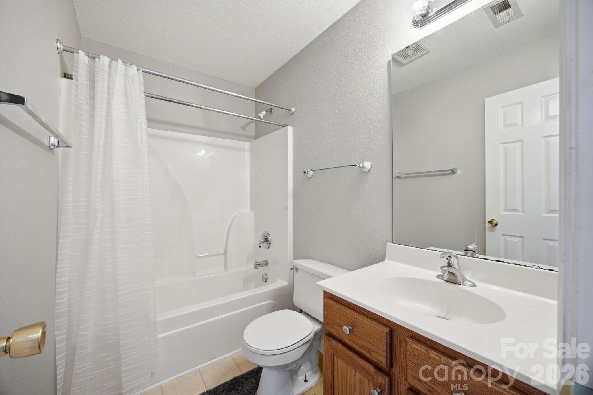 4010 Town Center Road — Harrisburg