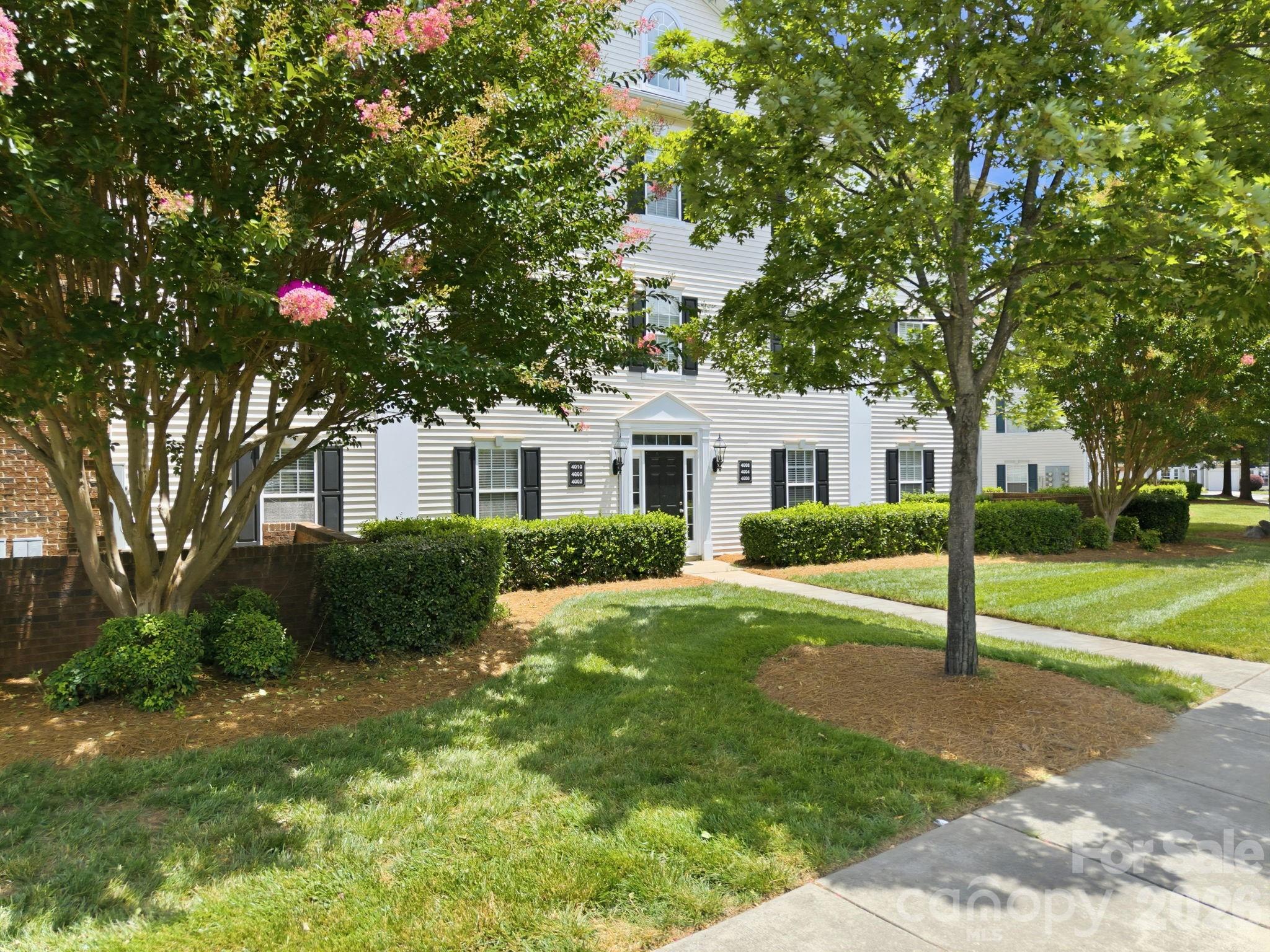 4010 Town Center Road — Harrisburg
