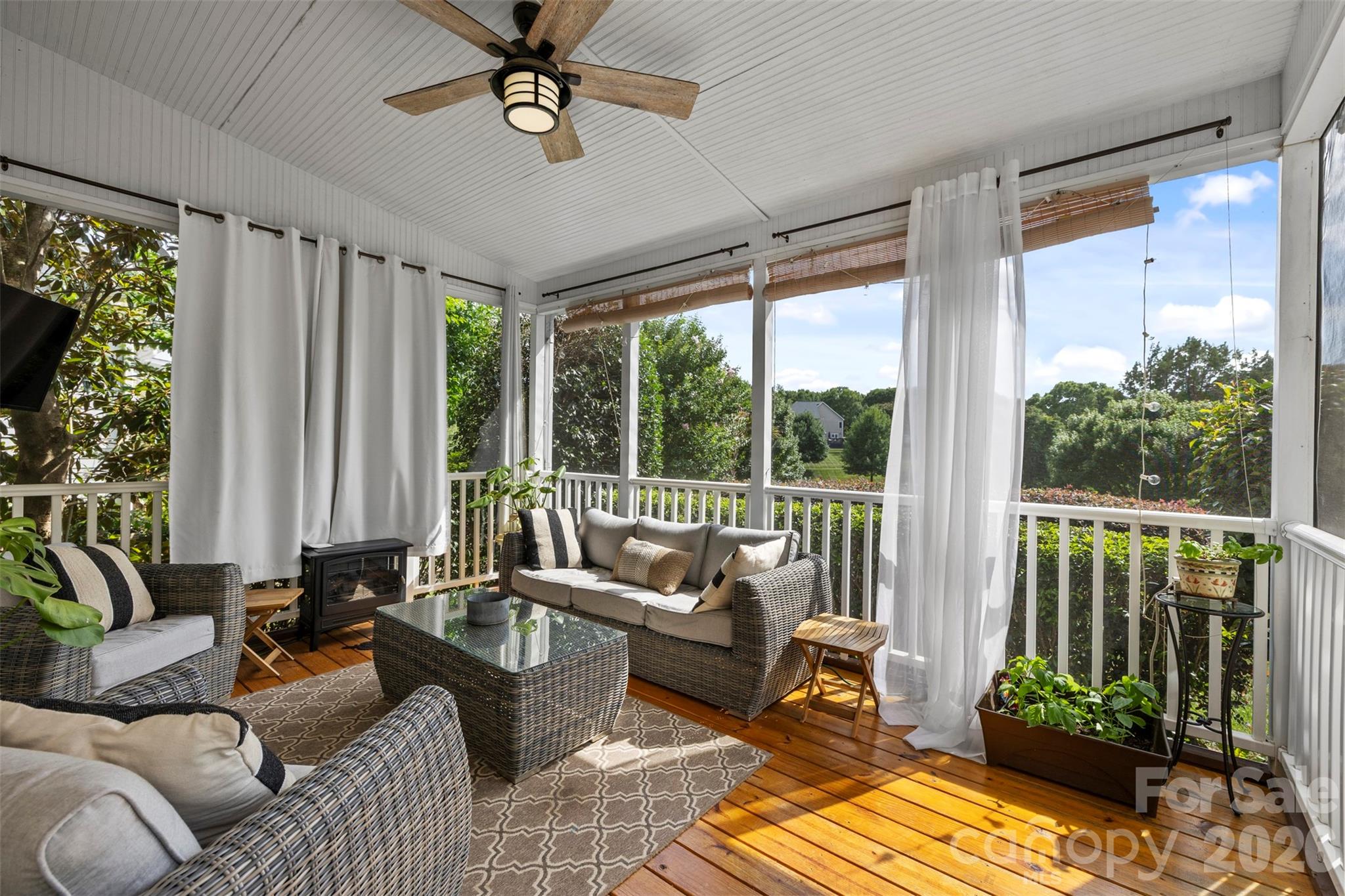 16119 Hallaton Drive — Huntersville