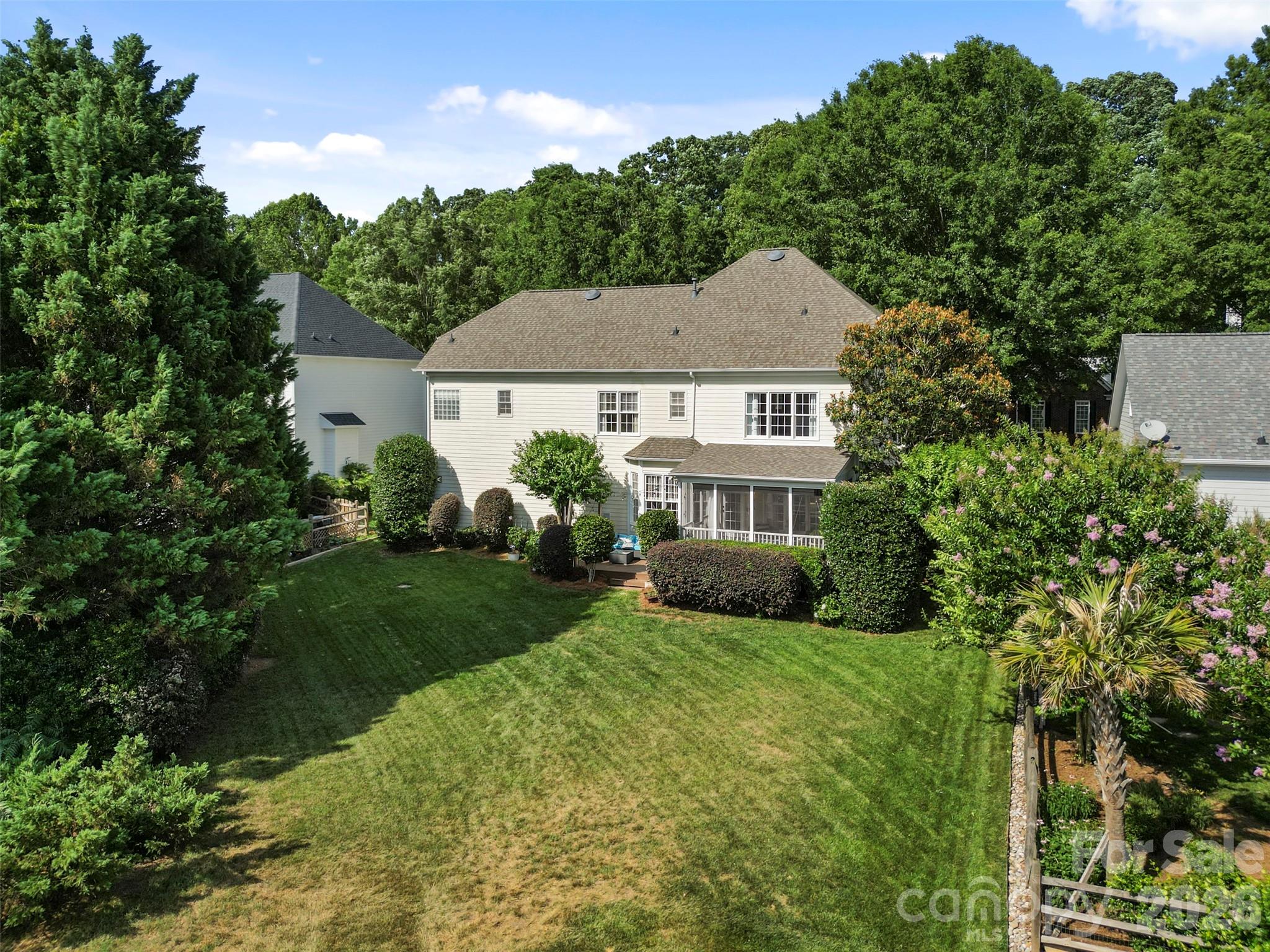 16119 Hallaton Drive — Huntersville