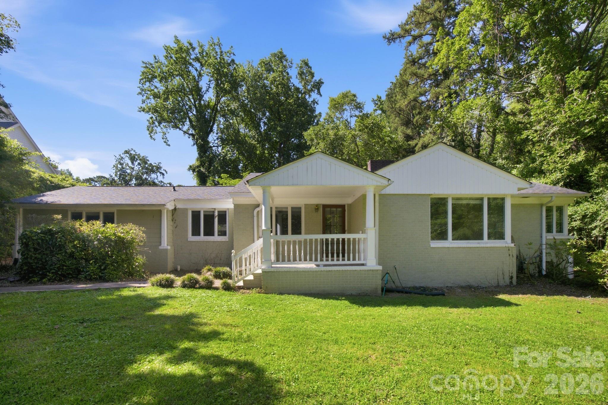 827 Jefferson Drive — Charlotte