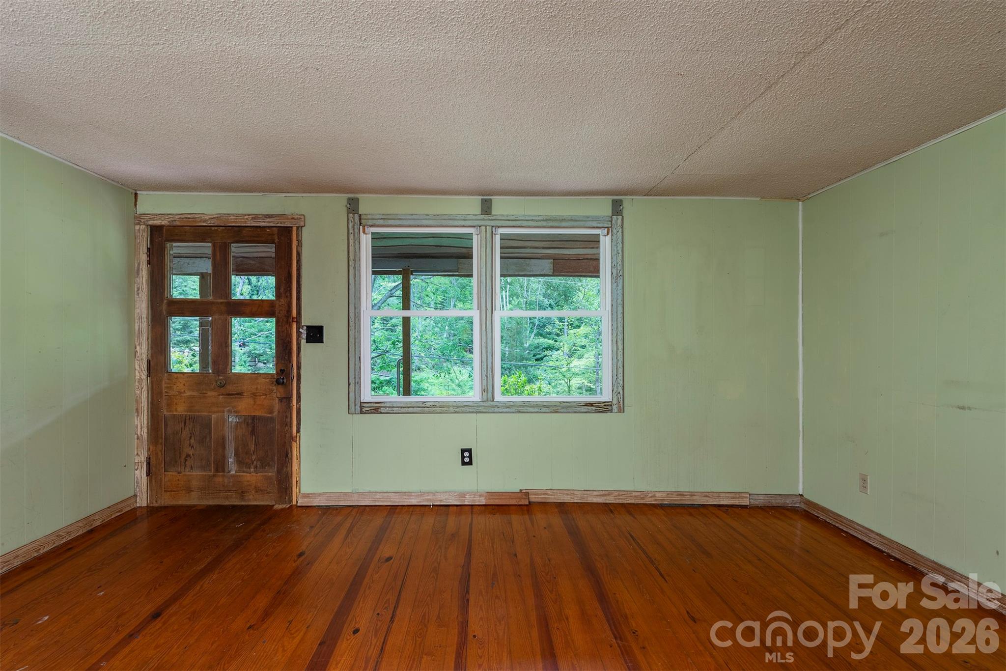 80 Webb Cove Road — Asheville