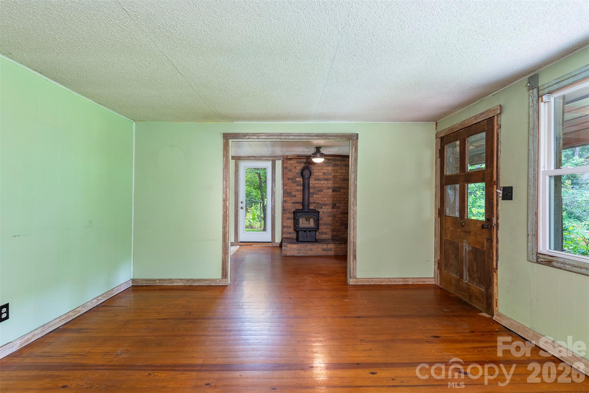 80 Webb Cove Road — Asheville