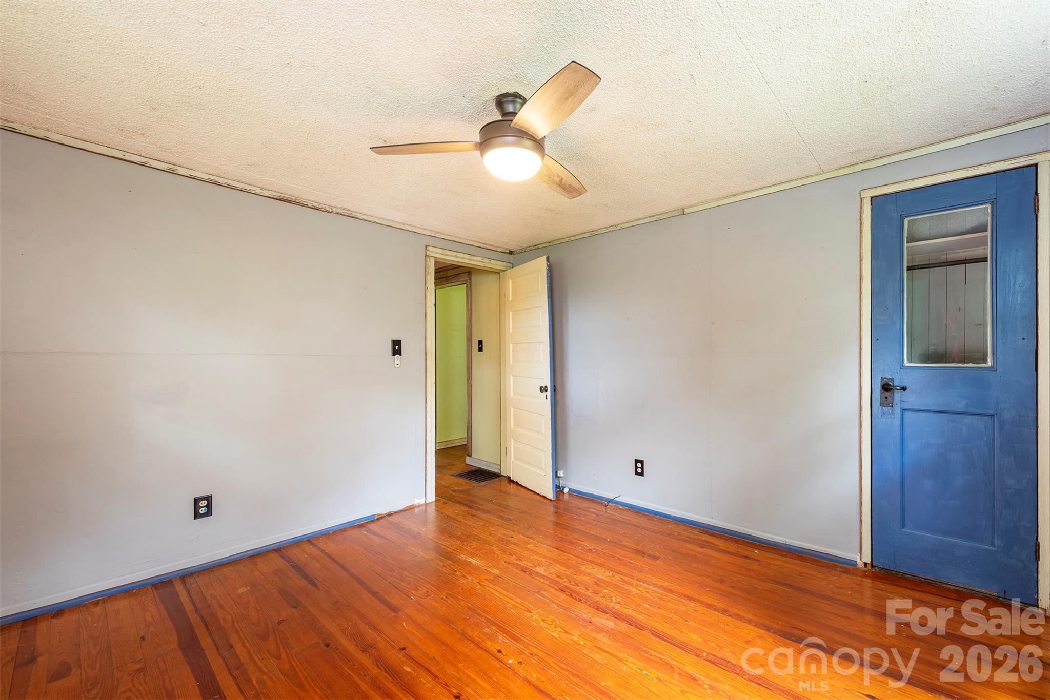 80 Webb Cove Road — Asheville