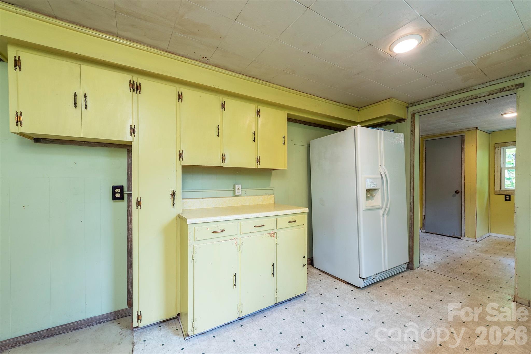 80 Webb Cove Road — Asheville