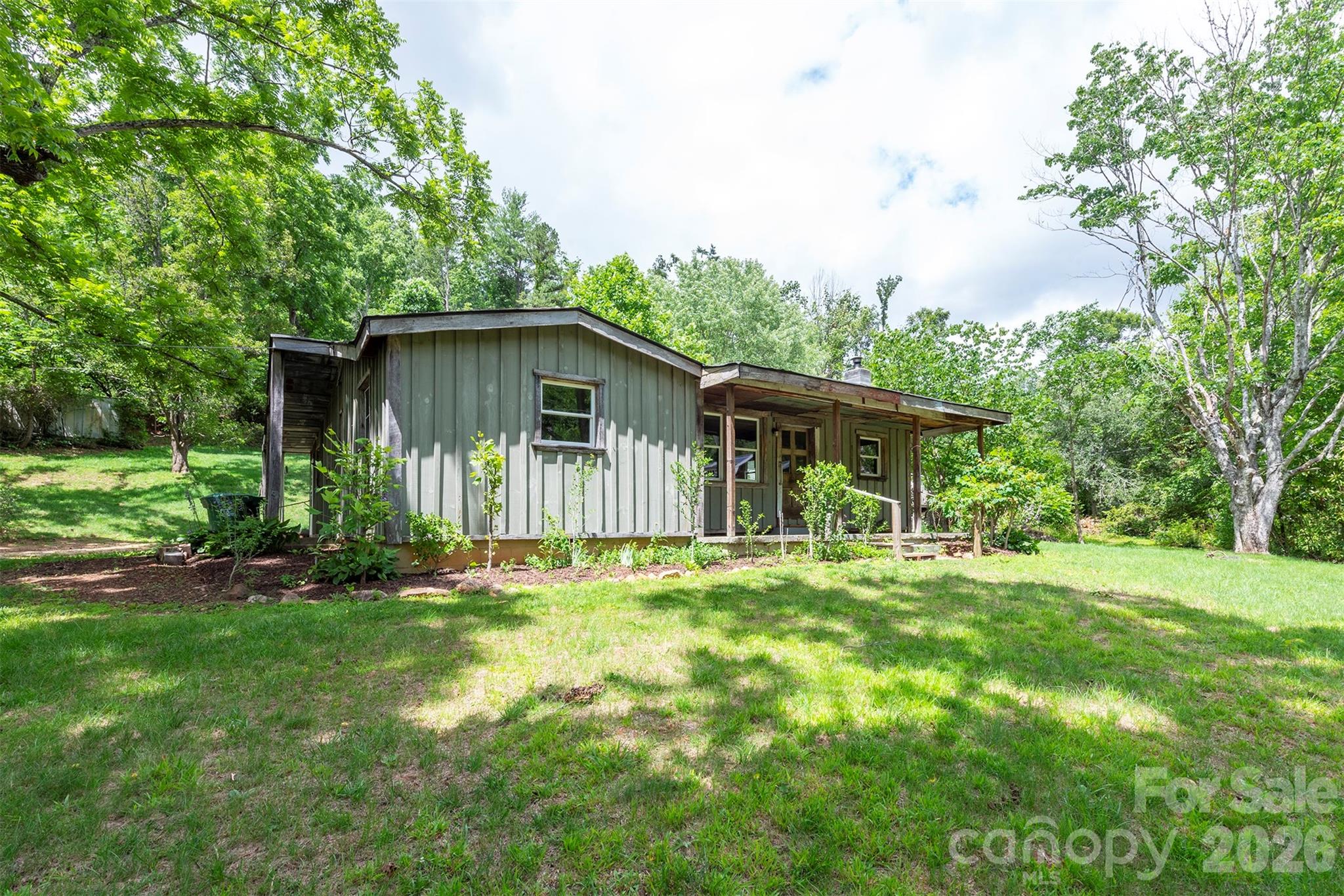 80 Webb Cove Road — Asheville