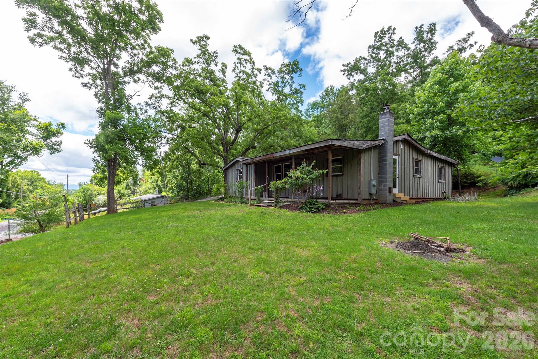 80 Webb Cove Road — Asheville