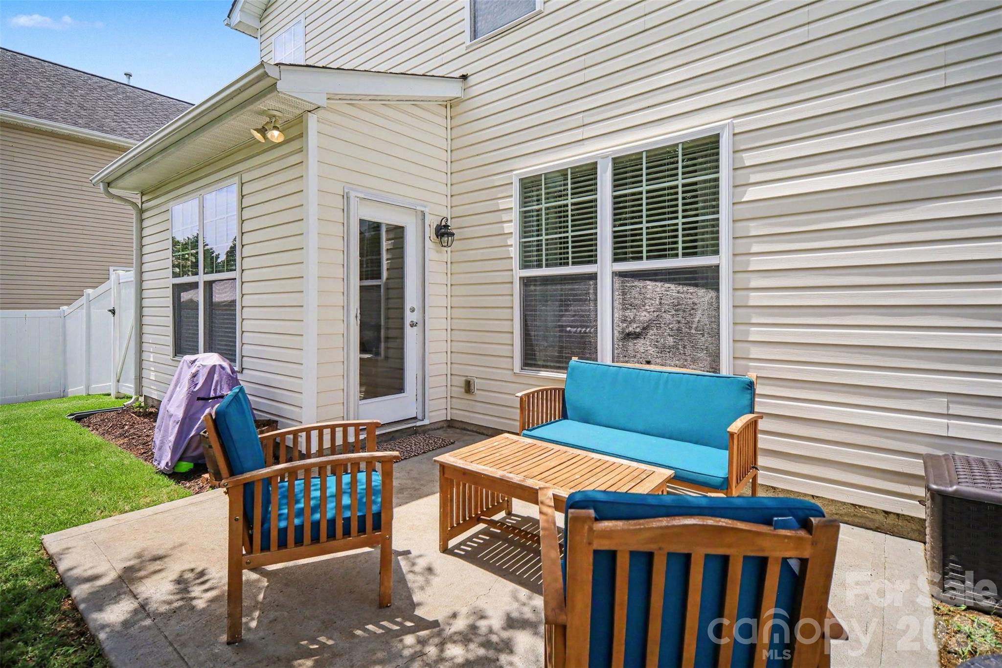 11319 Scottsman Trace Drive — Charlotte