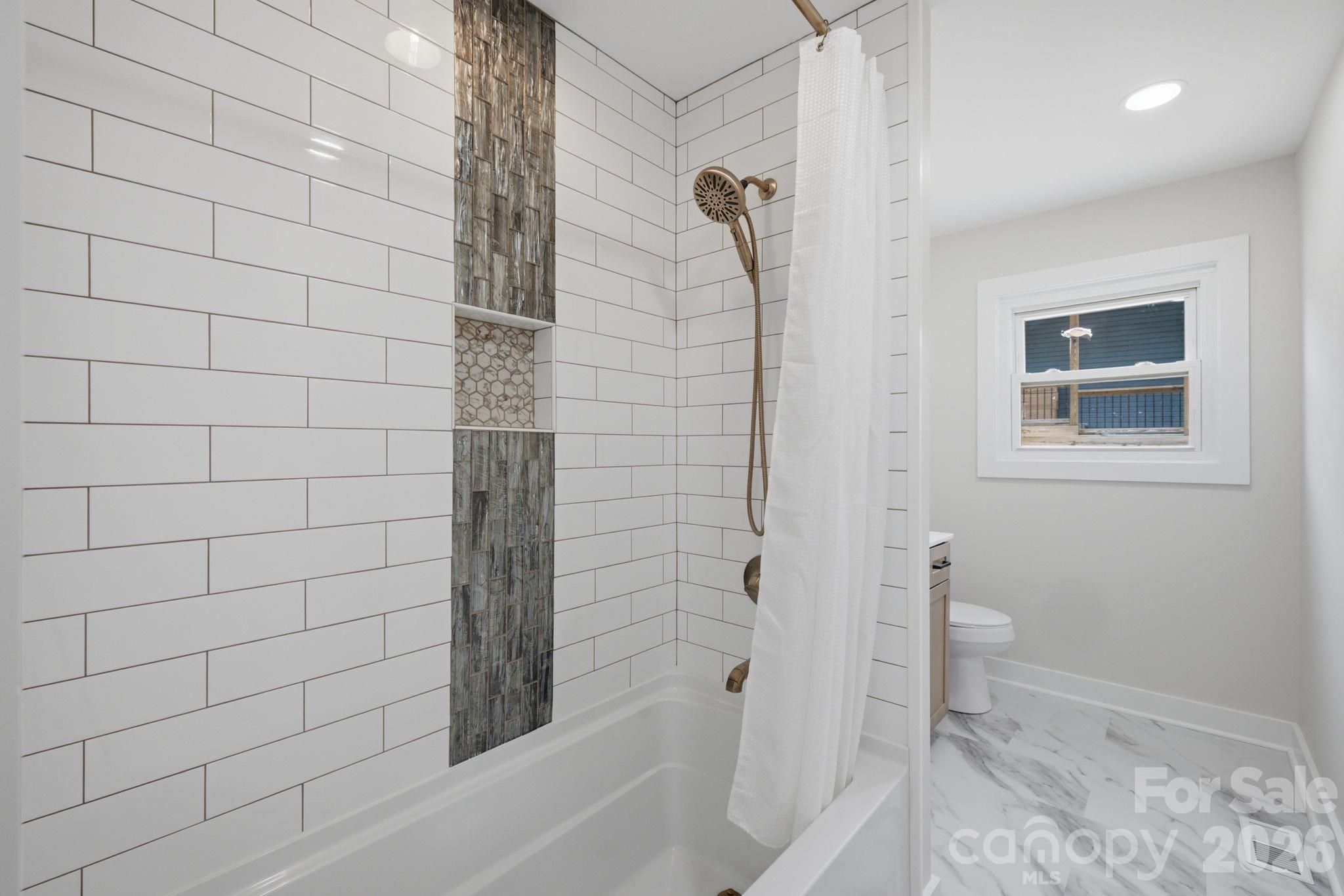 2516 Riverview Road — Lexington