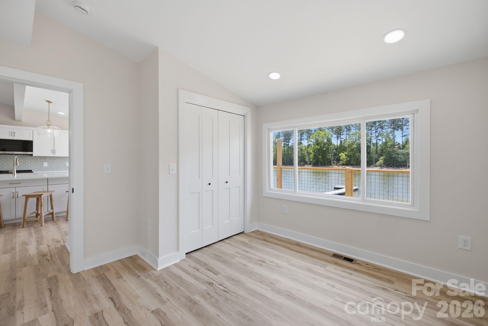 2516 Riverview Road — Lexington