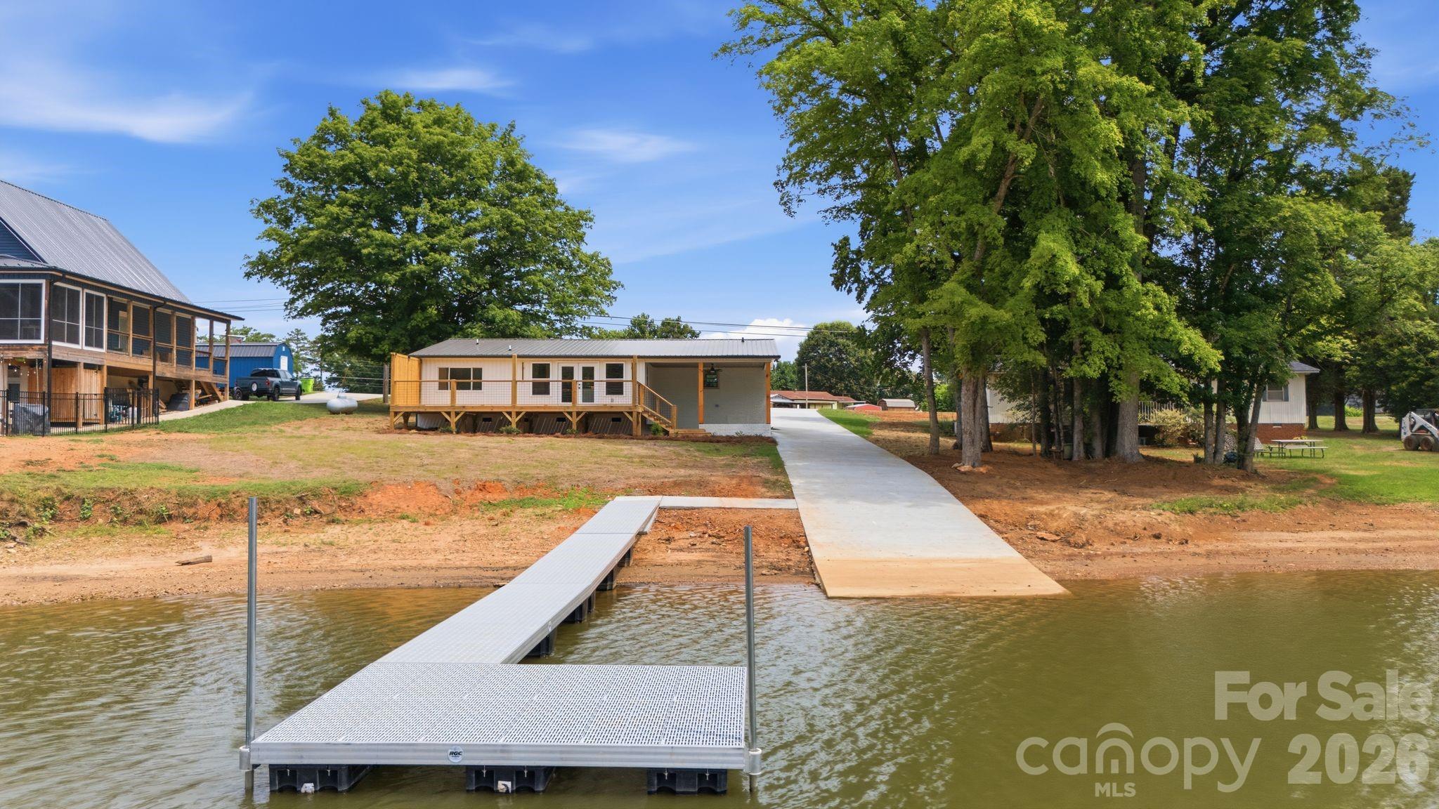 2516 Riverview Road — Lexington