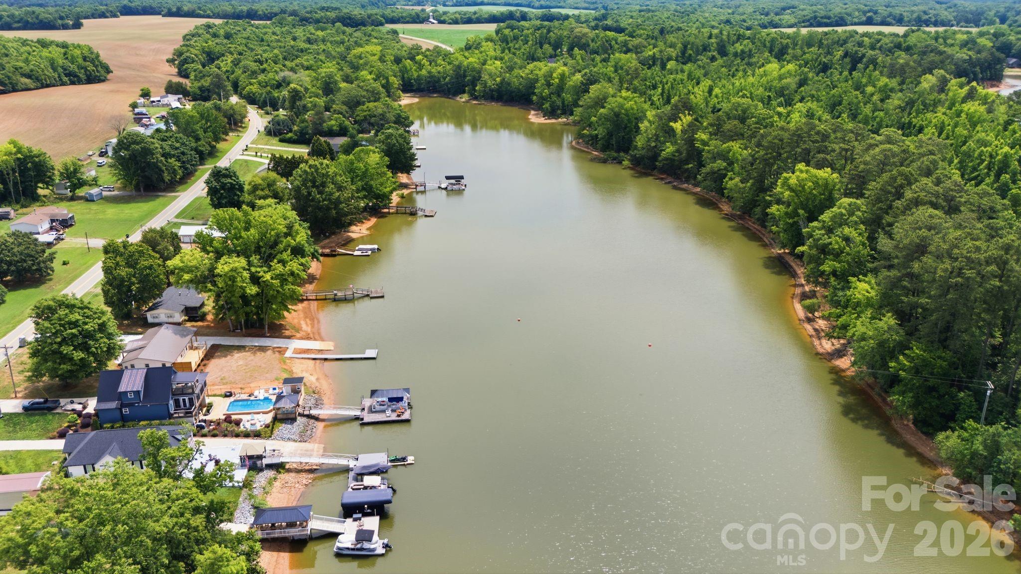 2516 Riverview Road — Lexington