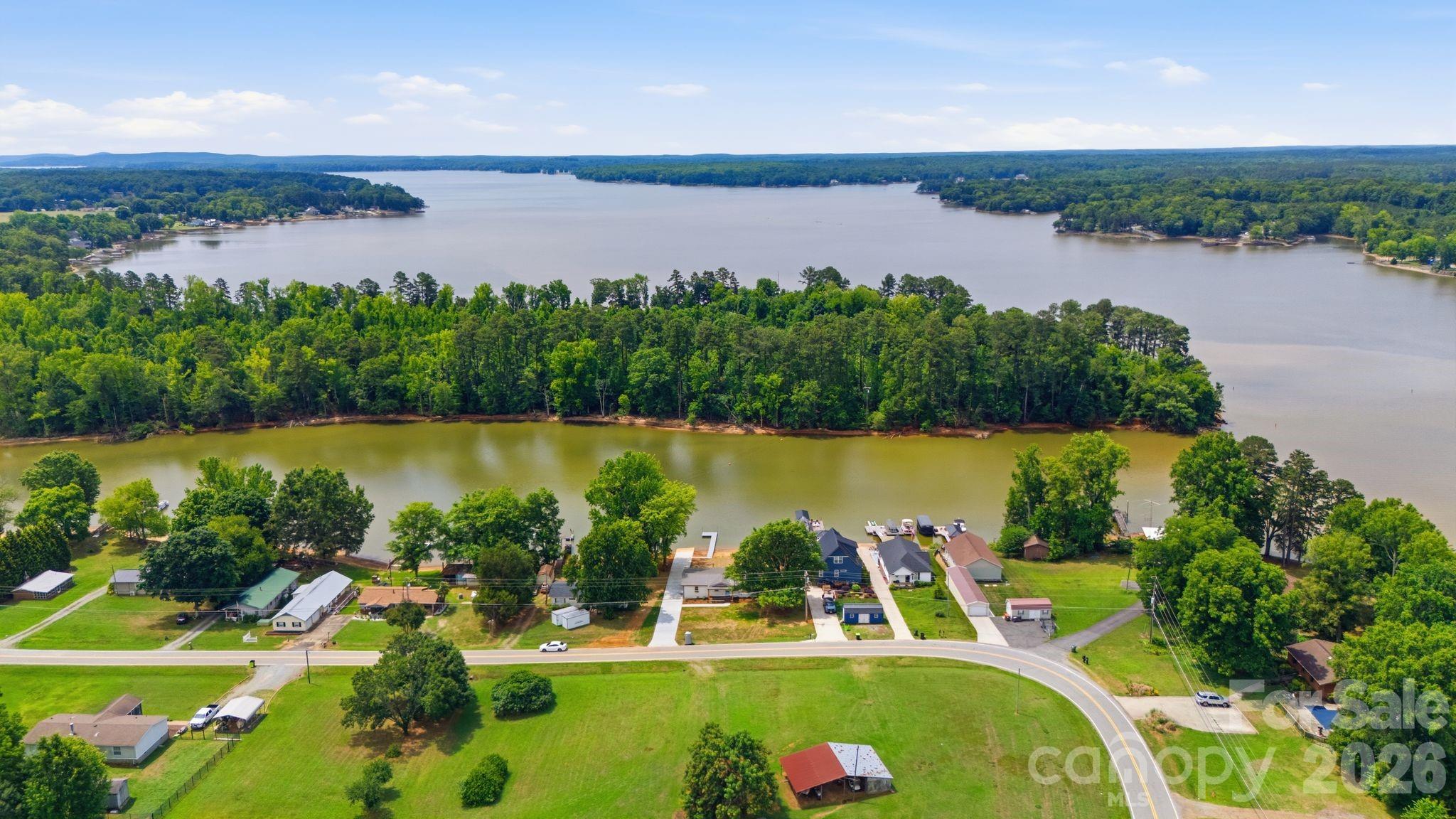 2516 Riverview Road — Lexington