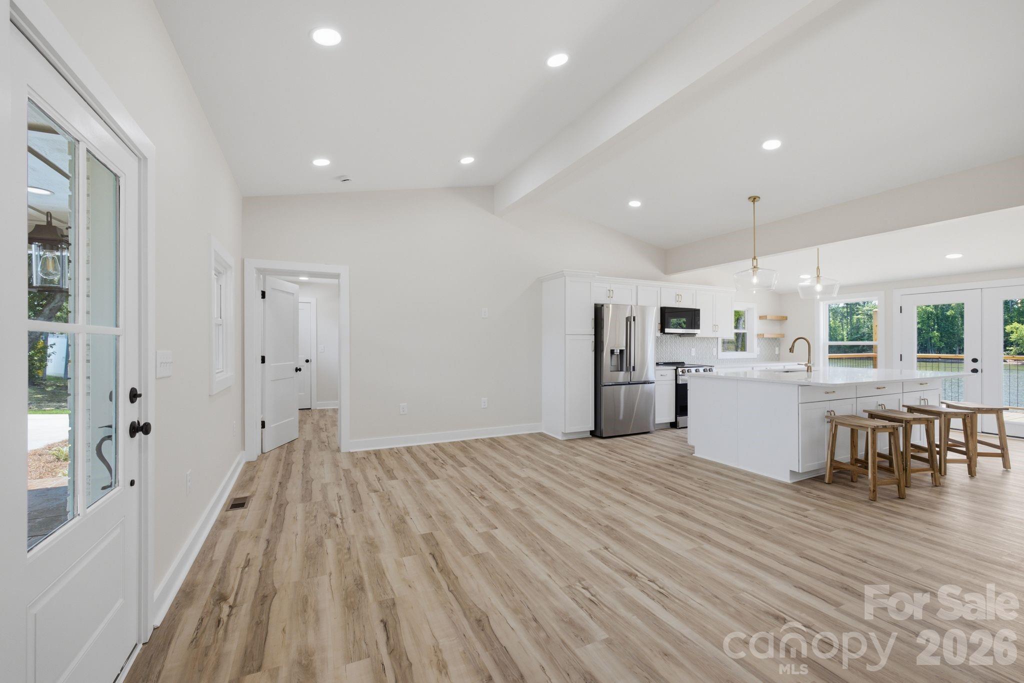 2516 Riverview Road — Lexington