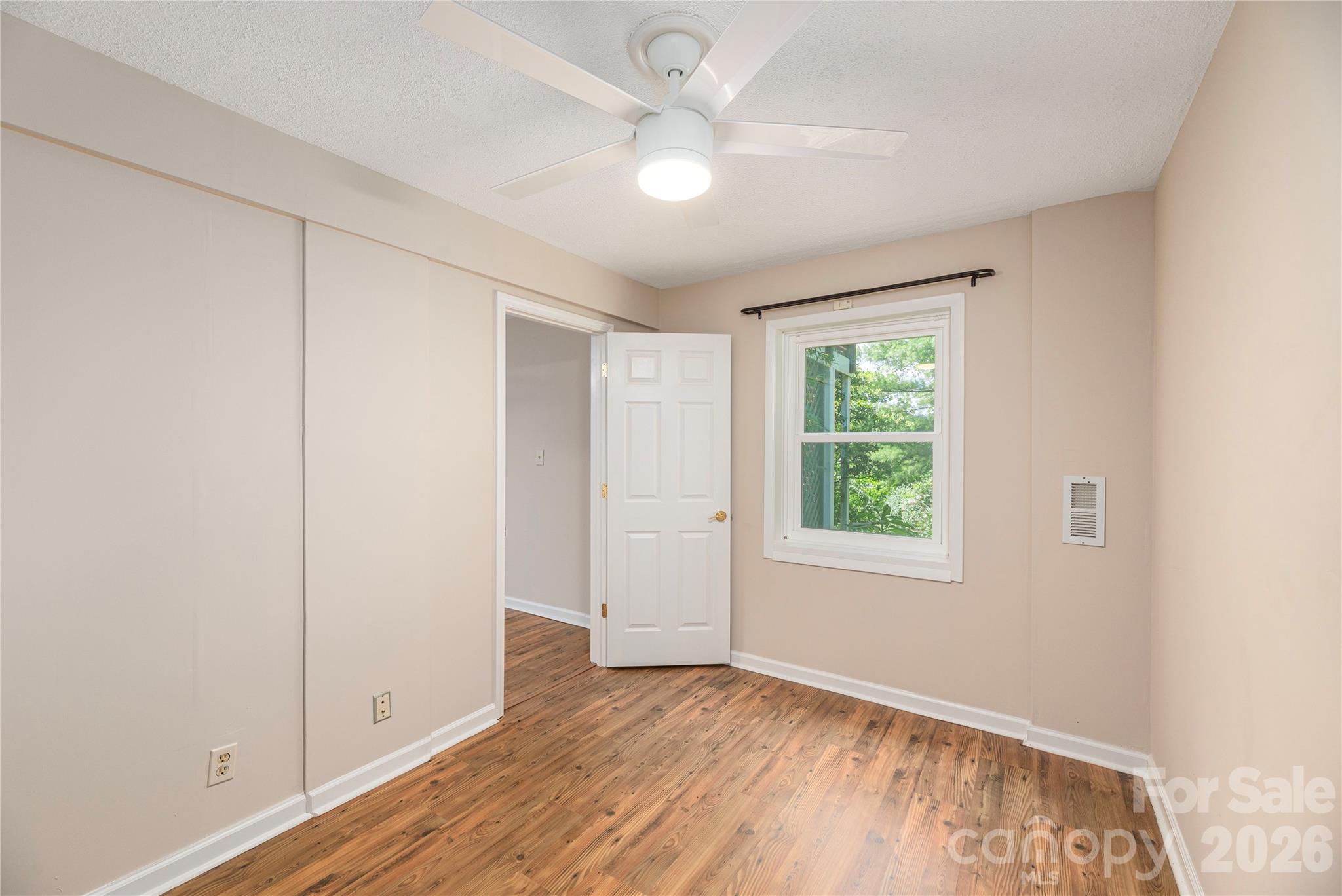 23 Moriah Lane — Asheville
