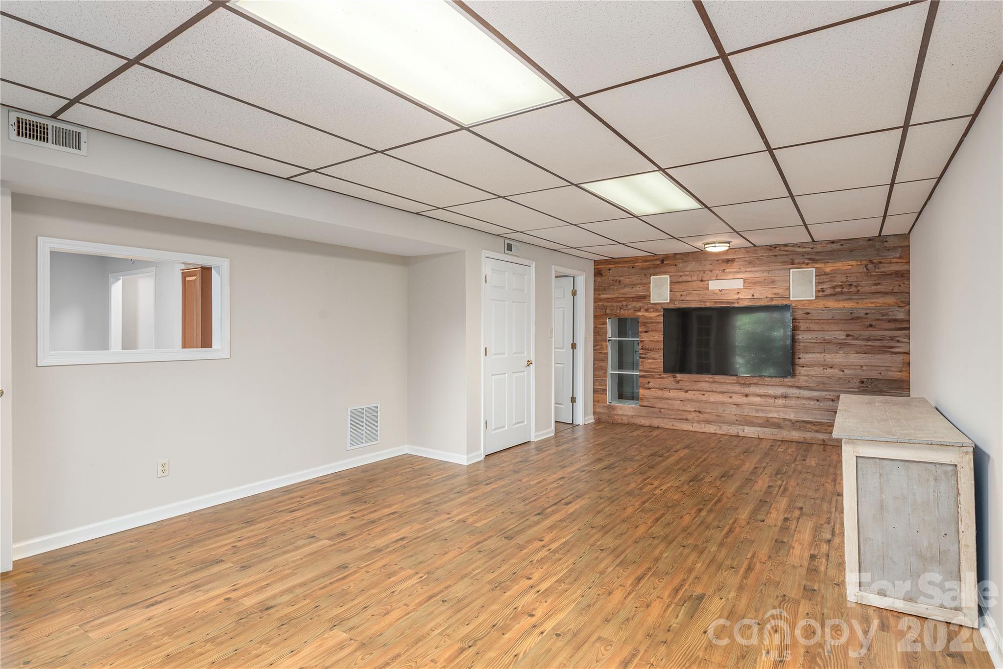 23 Moriah Lane — Asheville