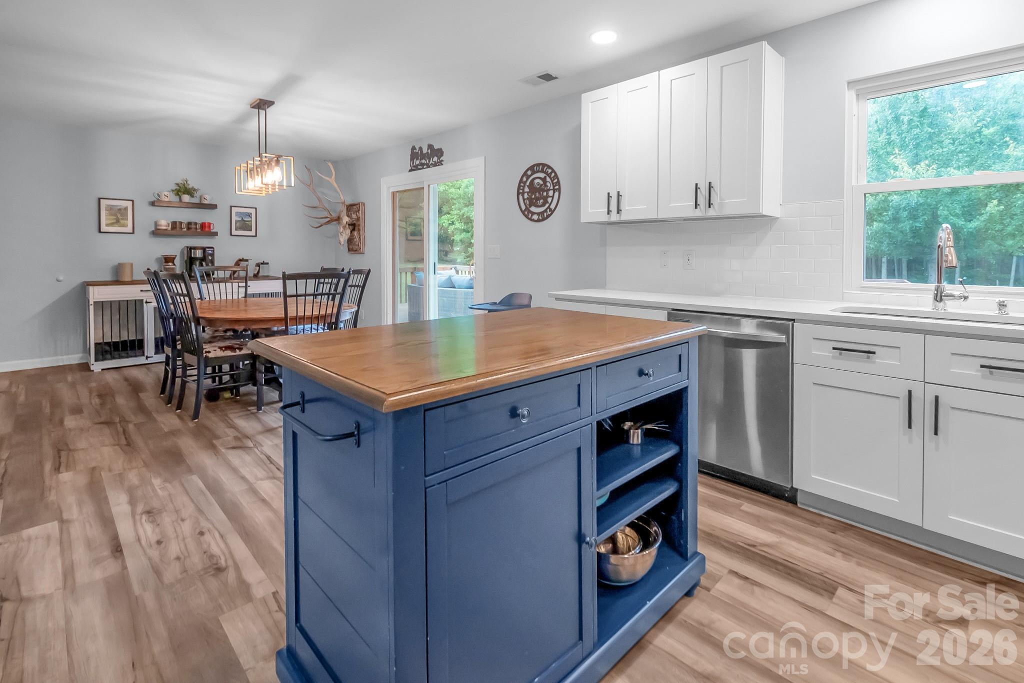 7209 Landsford Road — Monroe