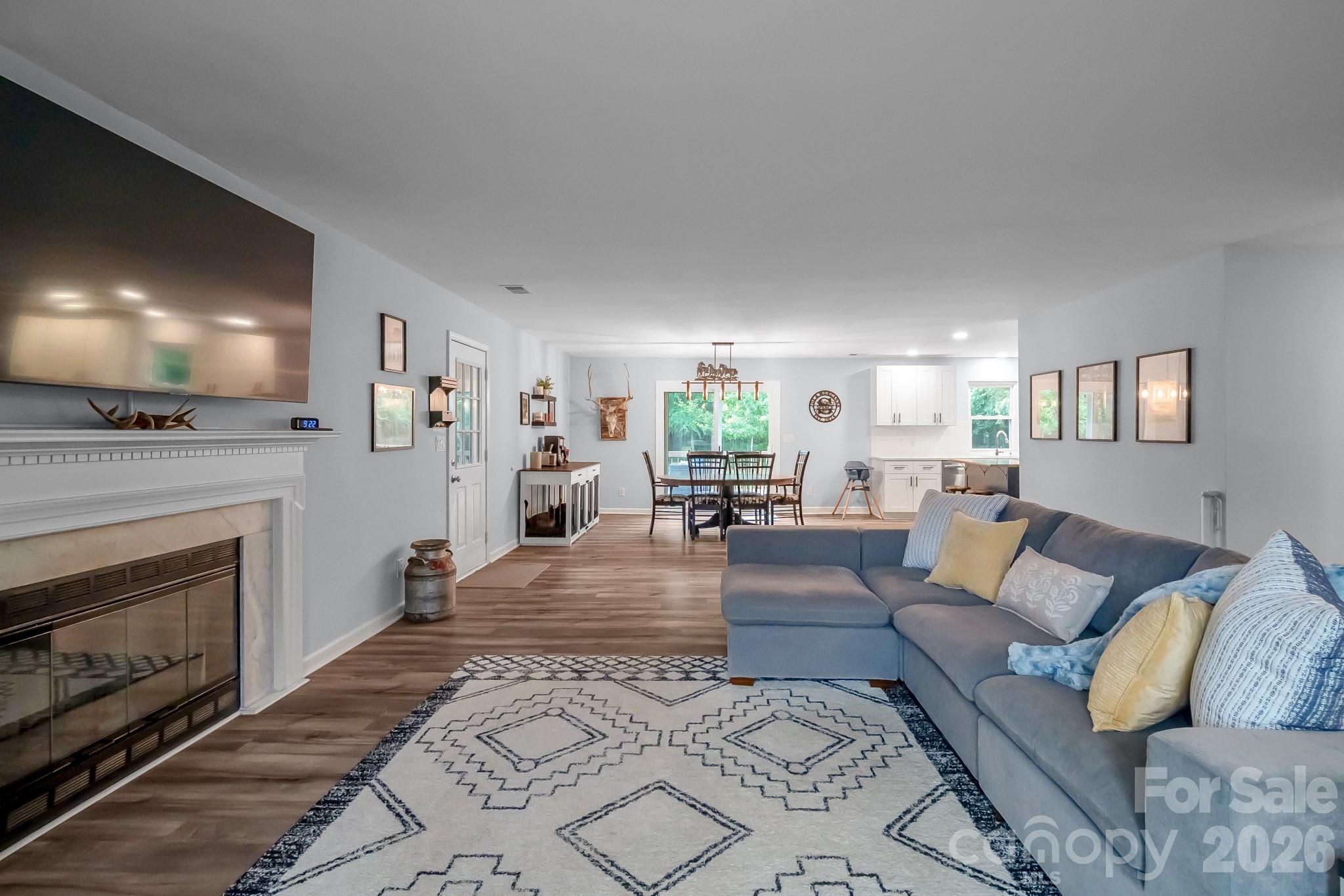 7209 Landsford Road — Monroe