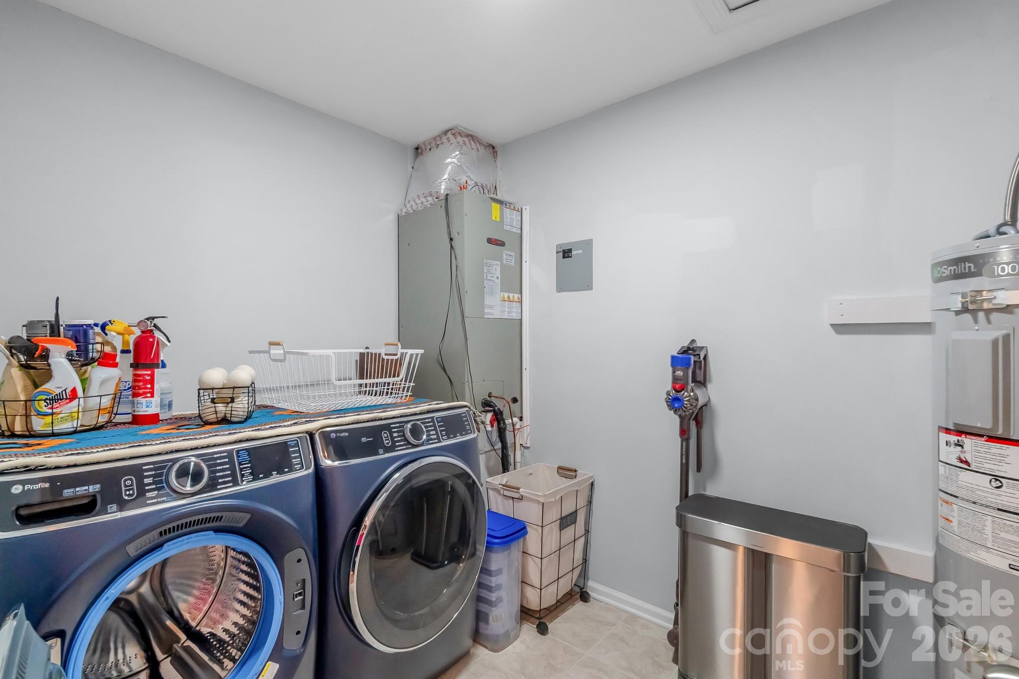 7209 Landsford Road — Monroe