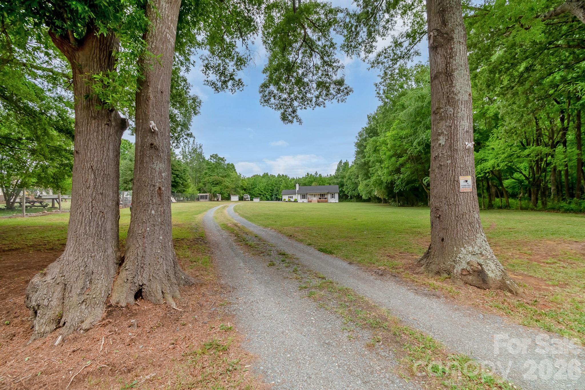 7209 Landsford Road — Monroe