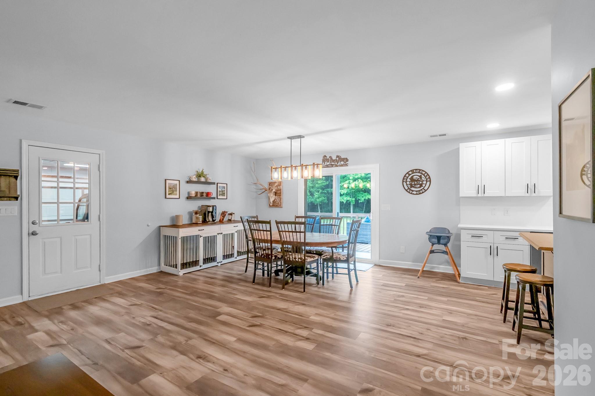 7209 Landsford Road — Monroe