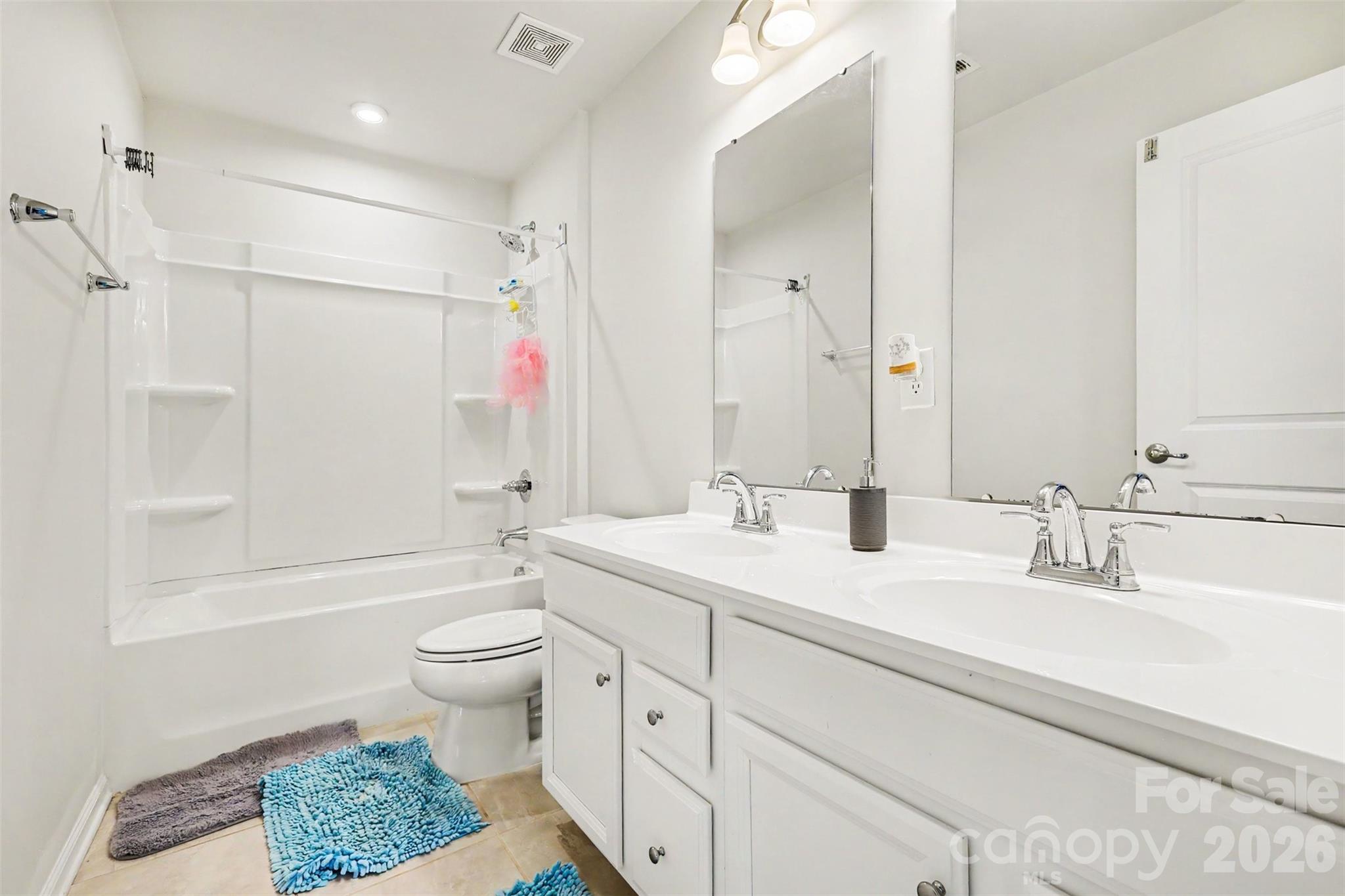 3030 Streamside Drive — Davidson