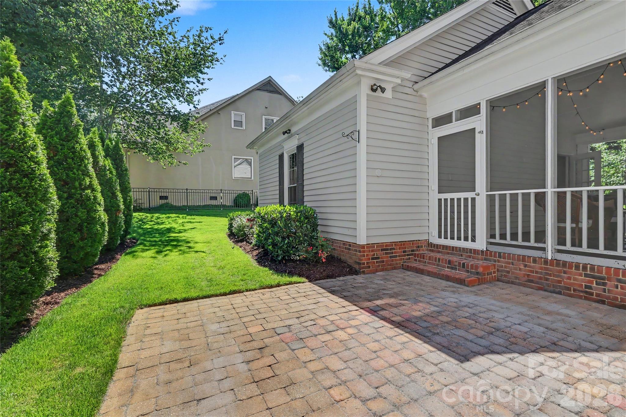 7129 Prescott Pond Lane — Charlotte