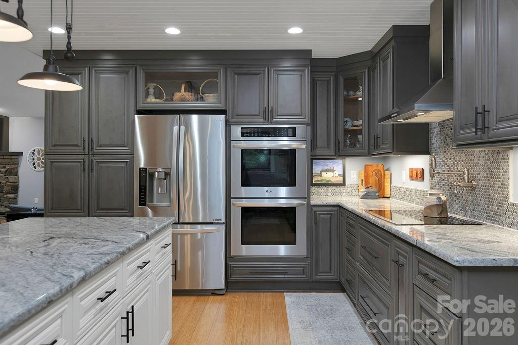 3125 Connestee Trail — Brevard