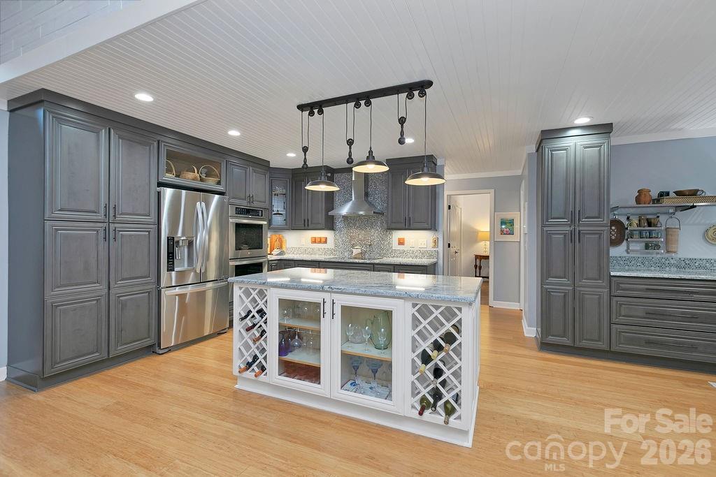 3125 Connestee Trail — Brevard