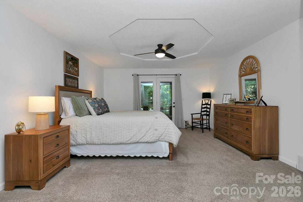 3125 Connestee Trail — Brevard