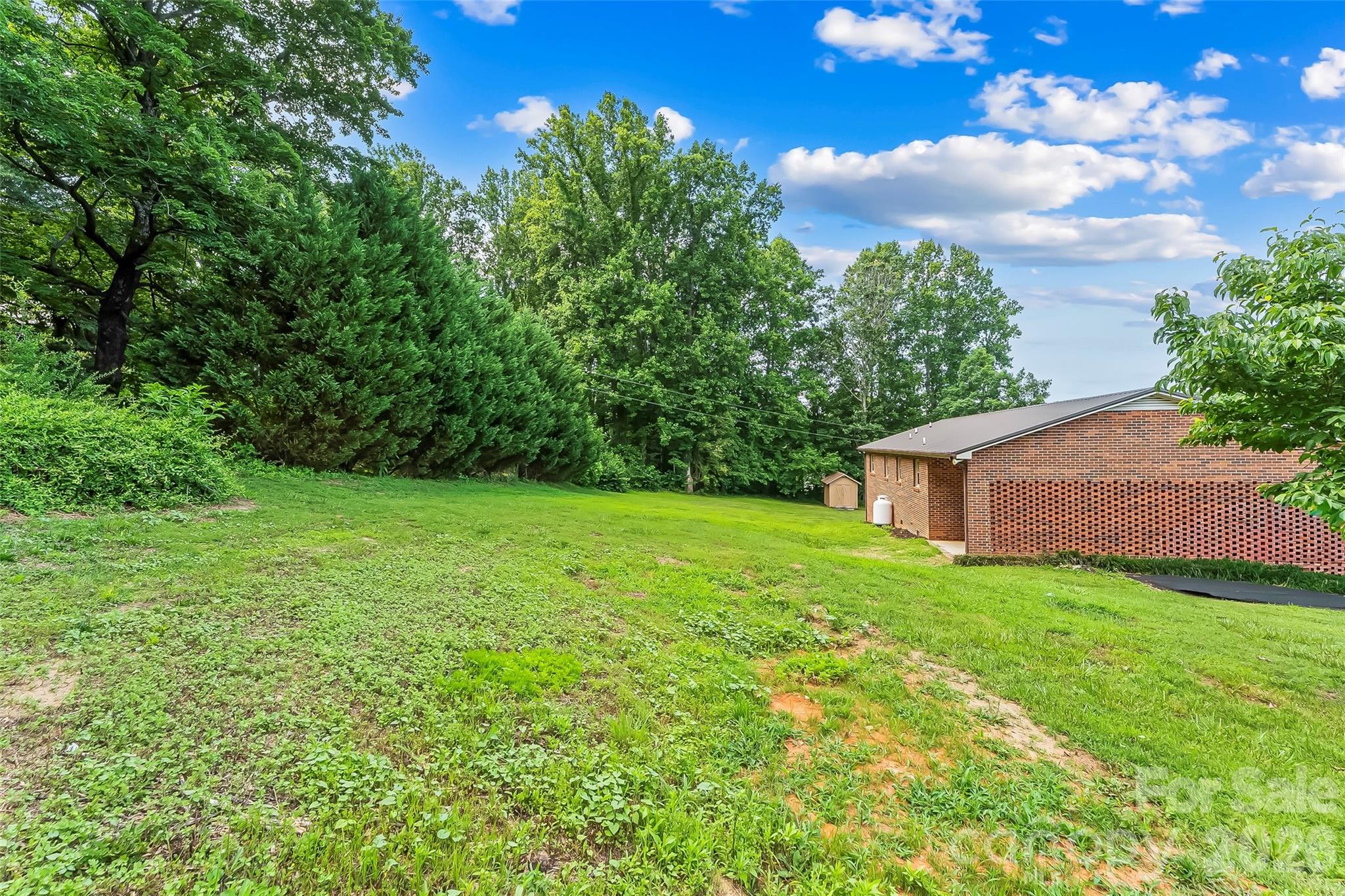 3695 Bradley Road — Morganton