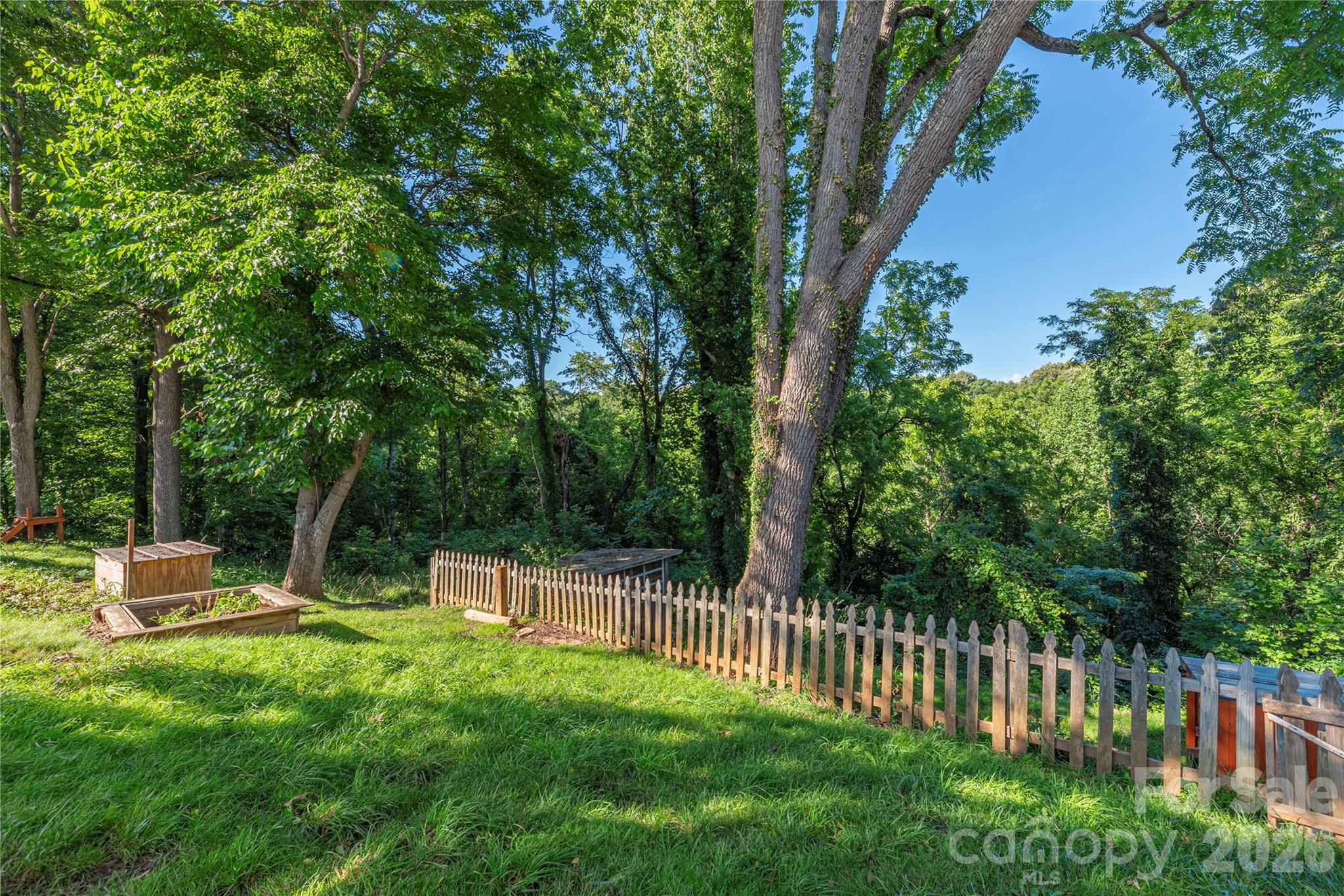 261 Star Ridge Road — Canton