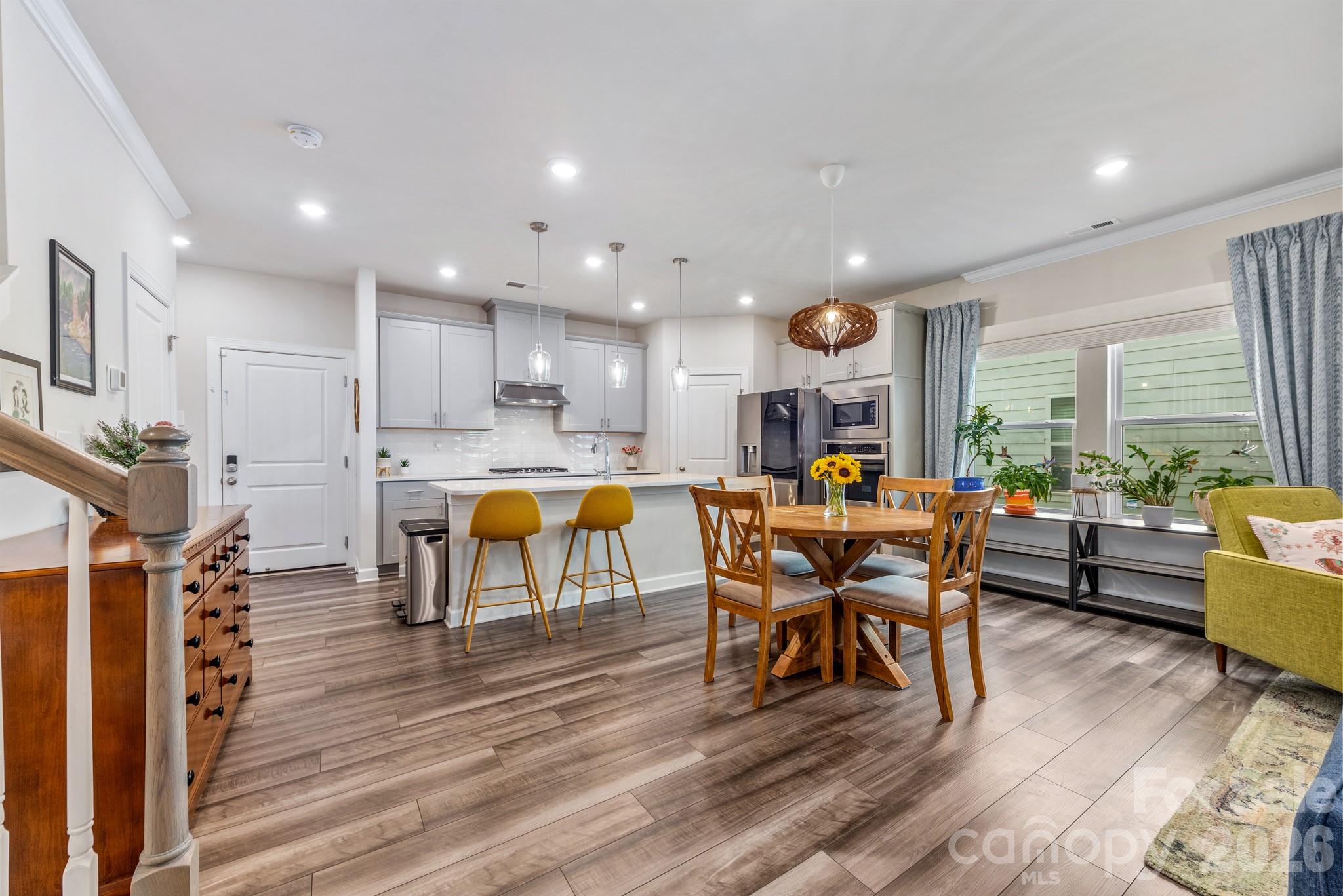525 Windage Way — Pineville