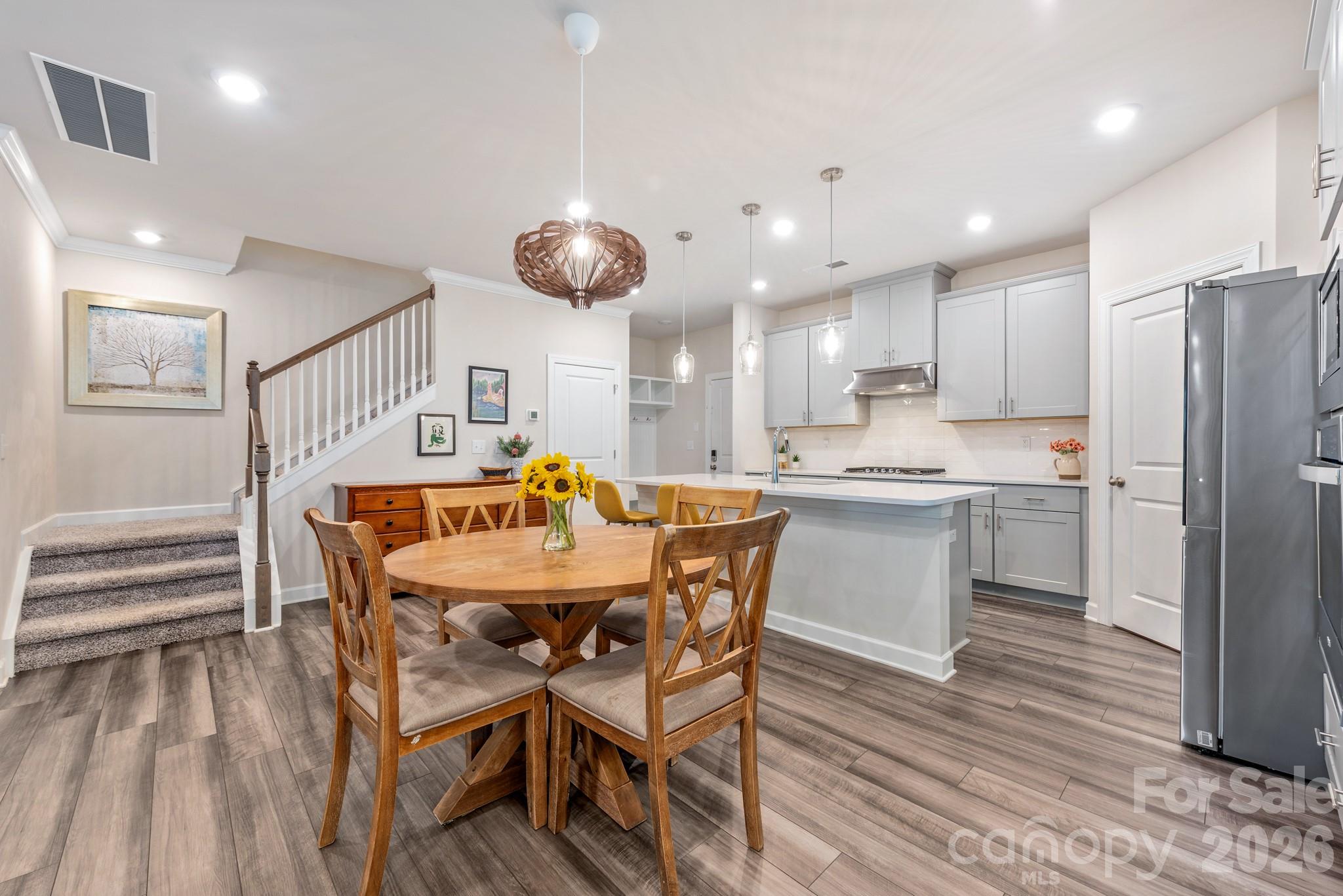 525 Windage Way — Pineville